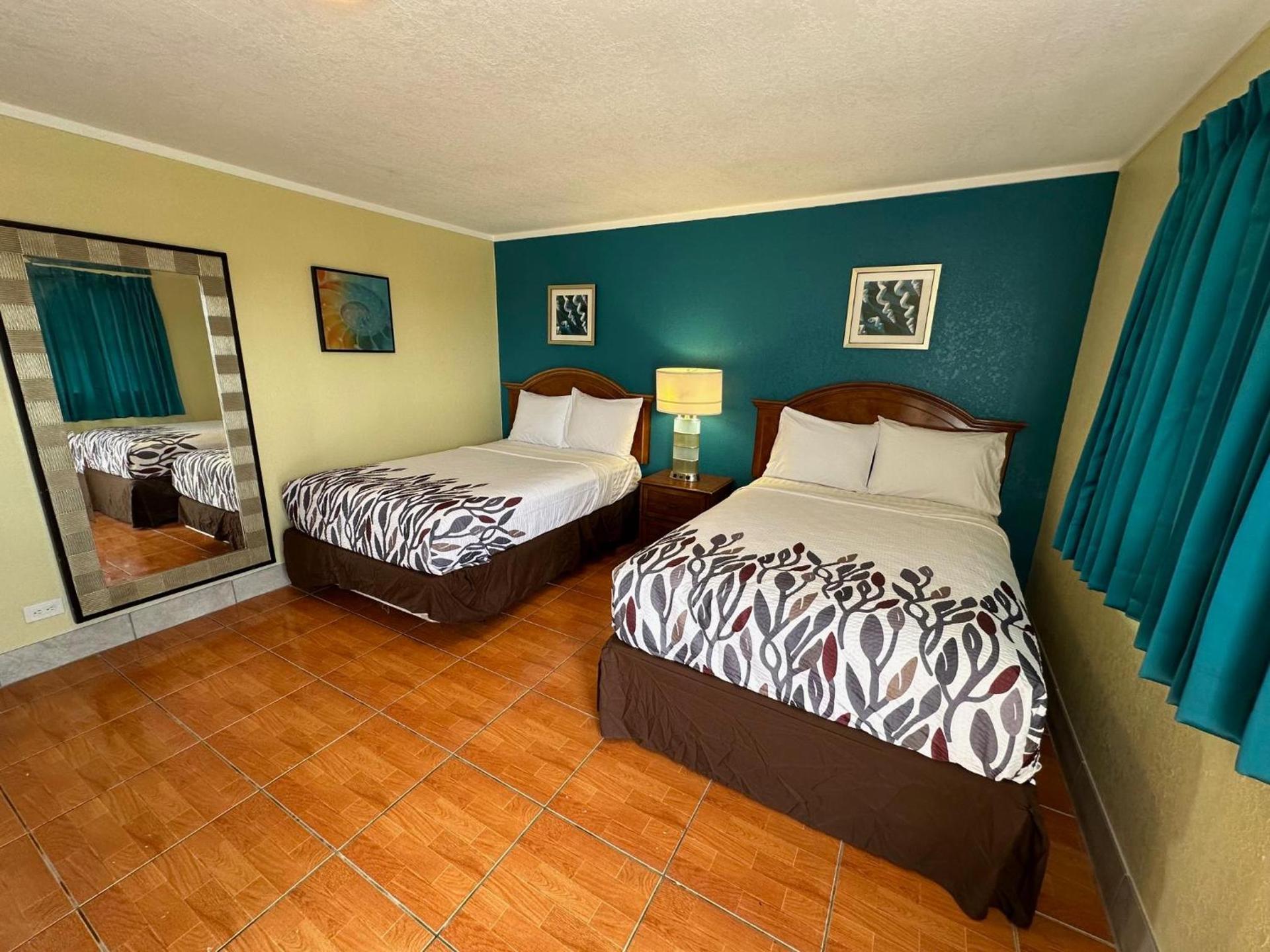 Royal Inn photo 8