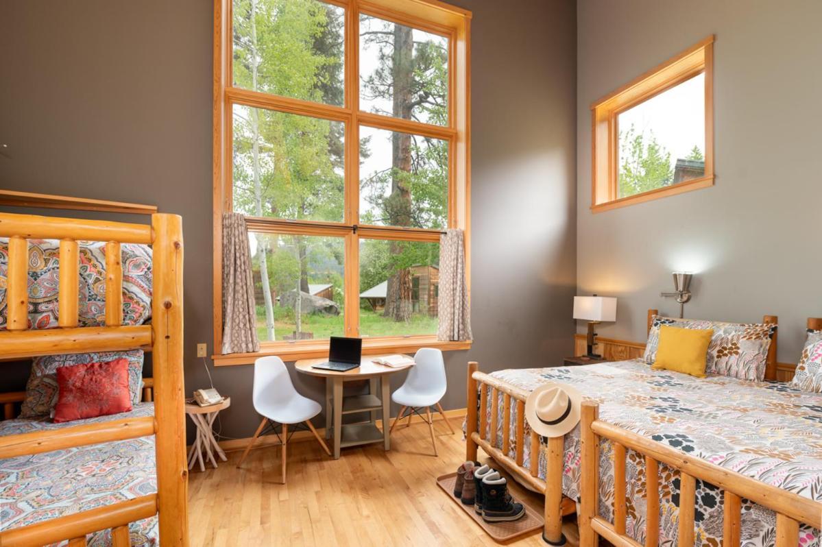 Sleeping Lady Mountain Resort & Spa photo 34