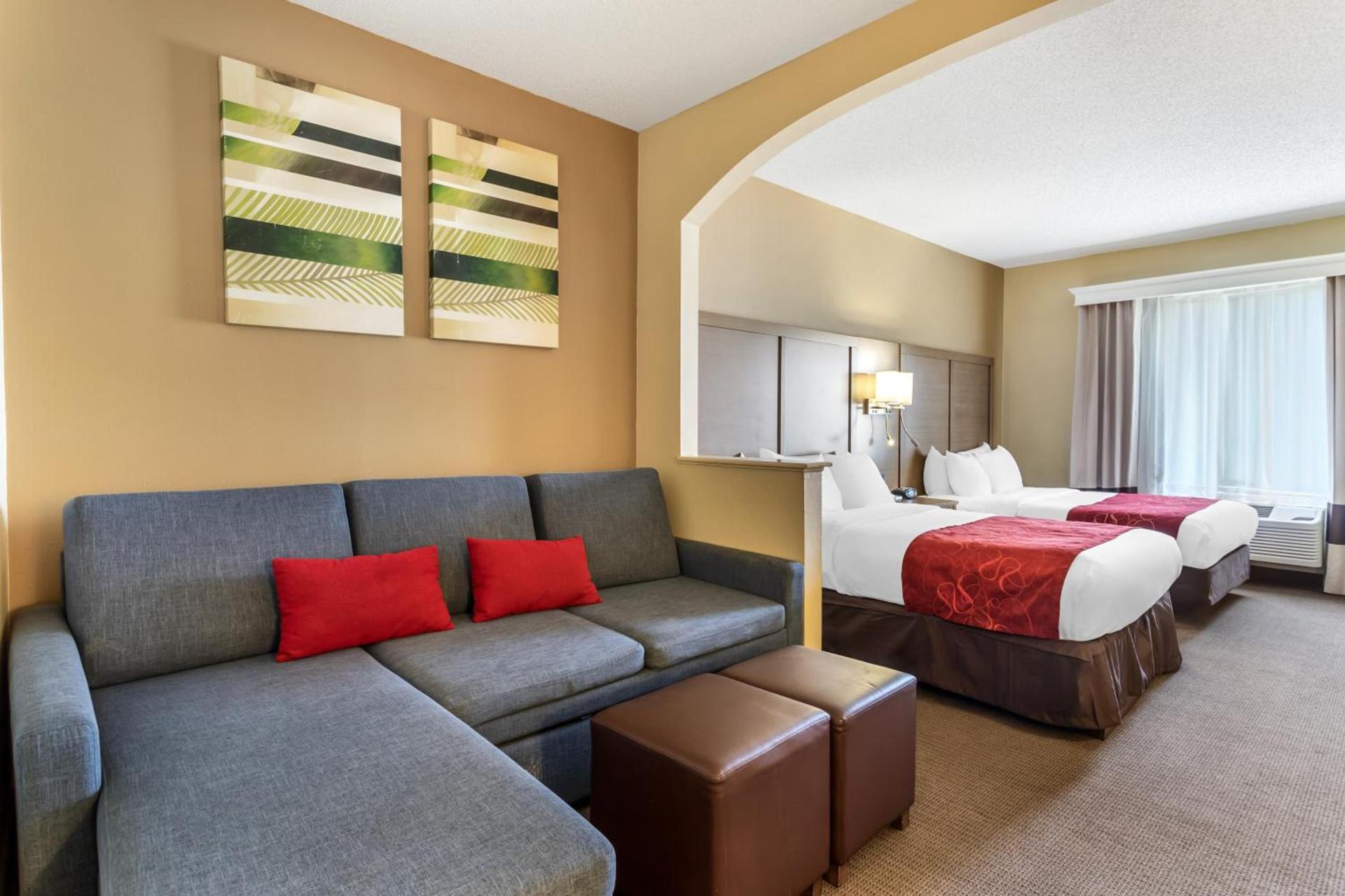 Comfort Suites Bush Intercontinental Airport photo 3