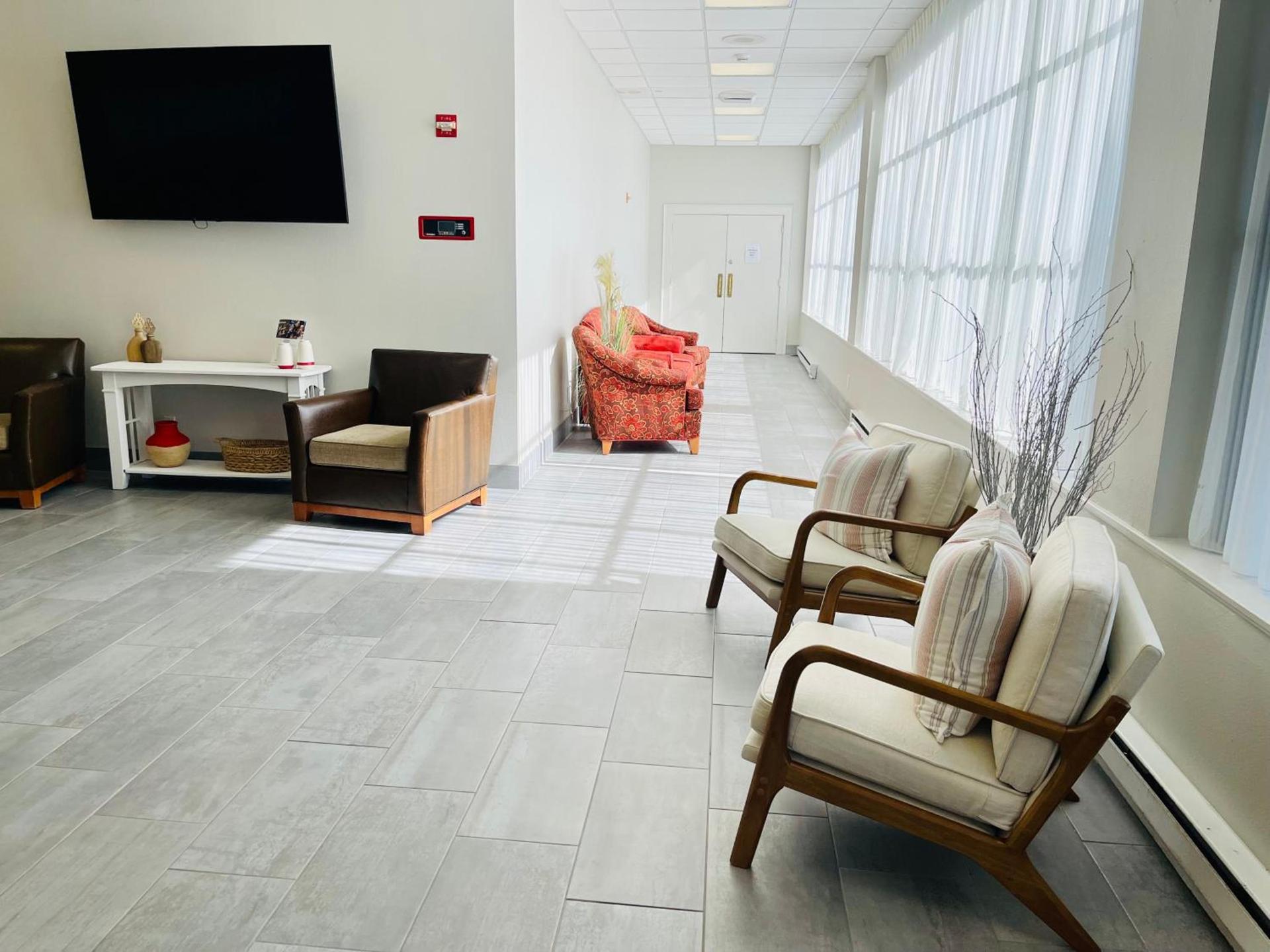 Hawthorn Extended Stay by Wyndham Ellsworth Bar Harbor photo 10