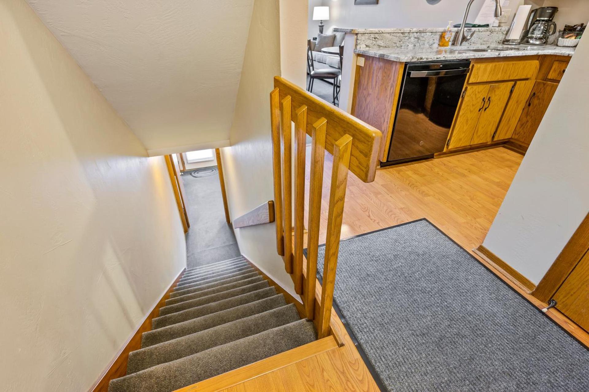 Evergreen Hill Condominiums photo 5