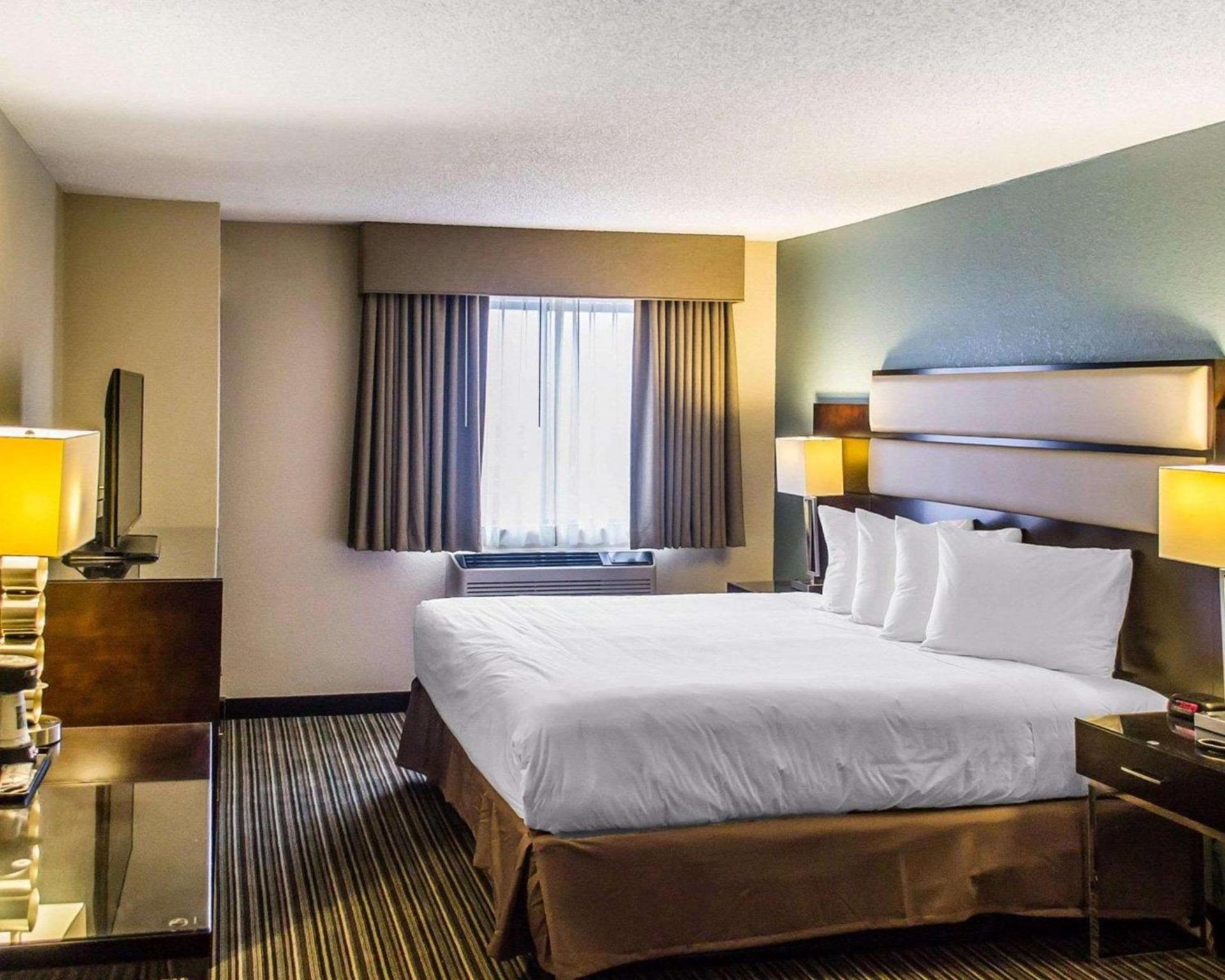 Quality Inn Streetsboro - Kent photo 9