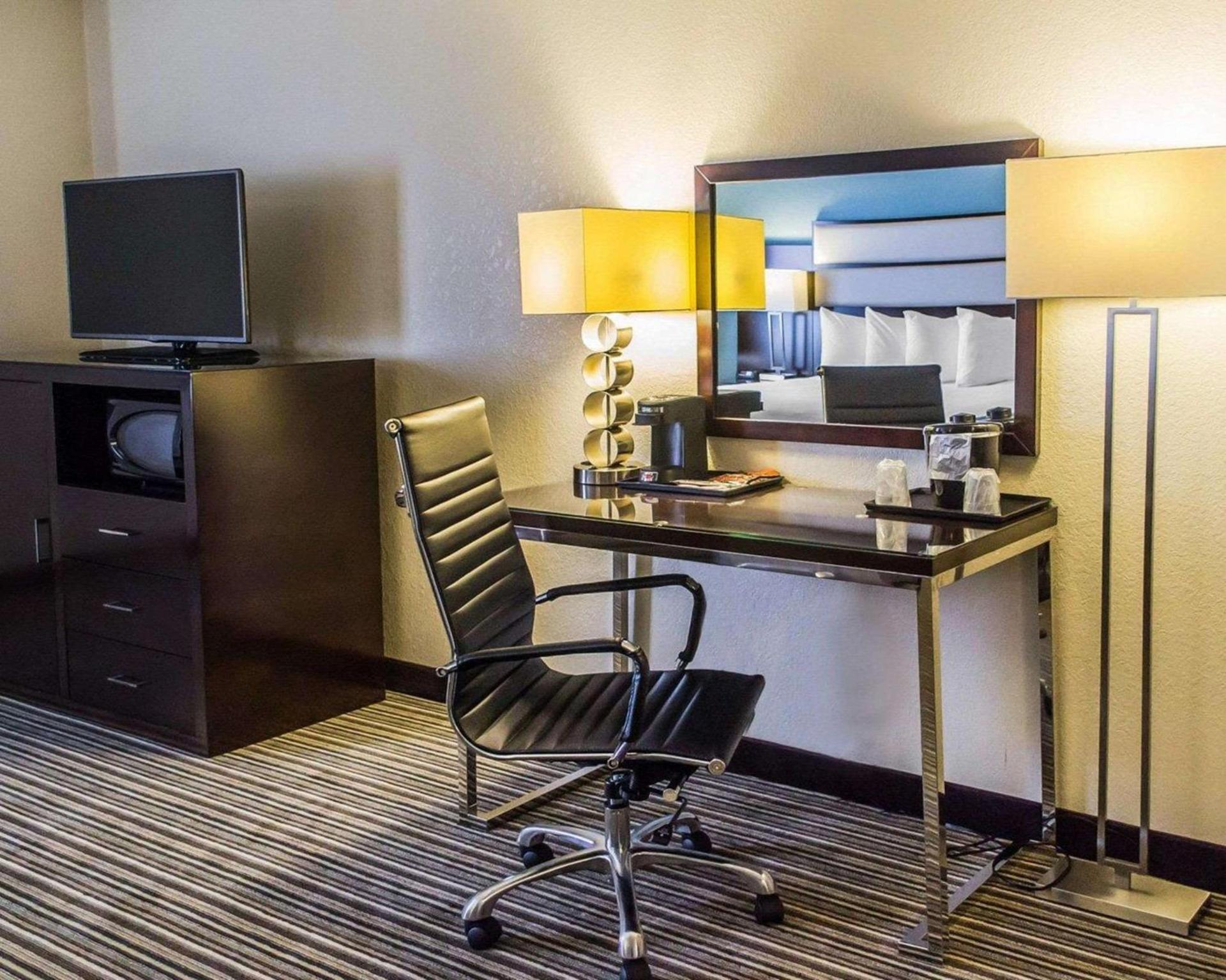Quality Inn Streetsboro - Kent photo 13