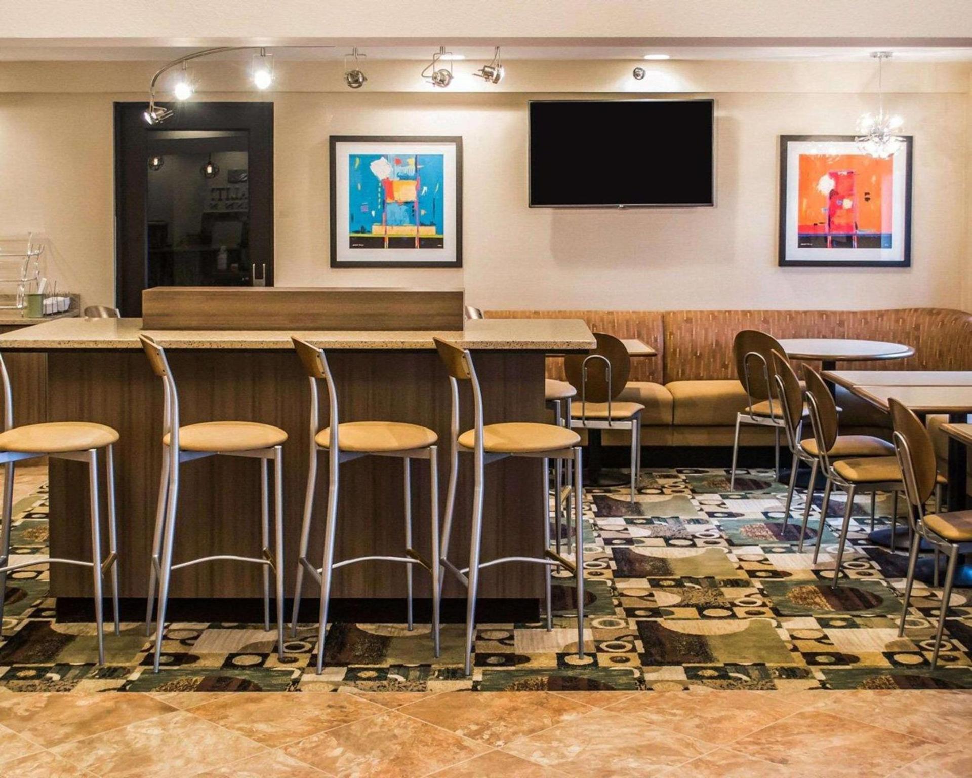 Quality Inn Streetsboro - Kent photo 28