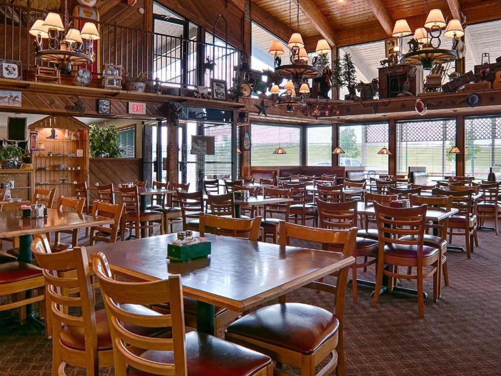 Best Western Stroud Motor Lodge photo 4