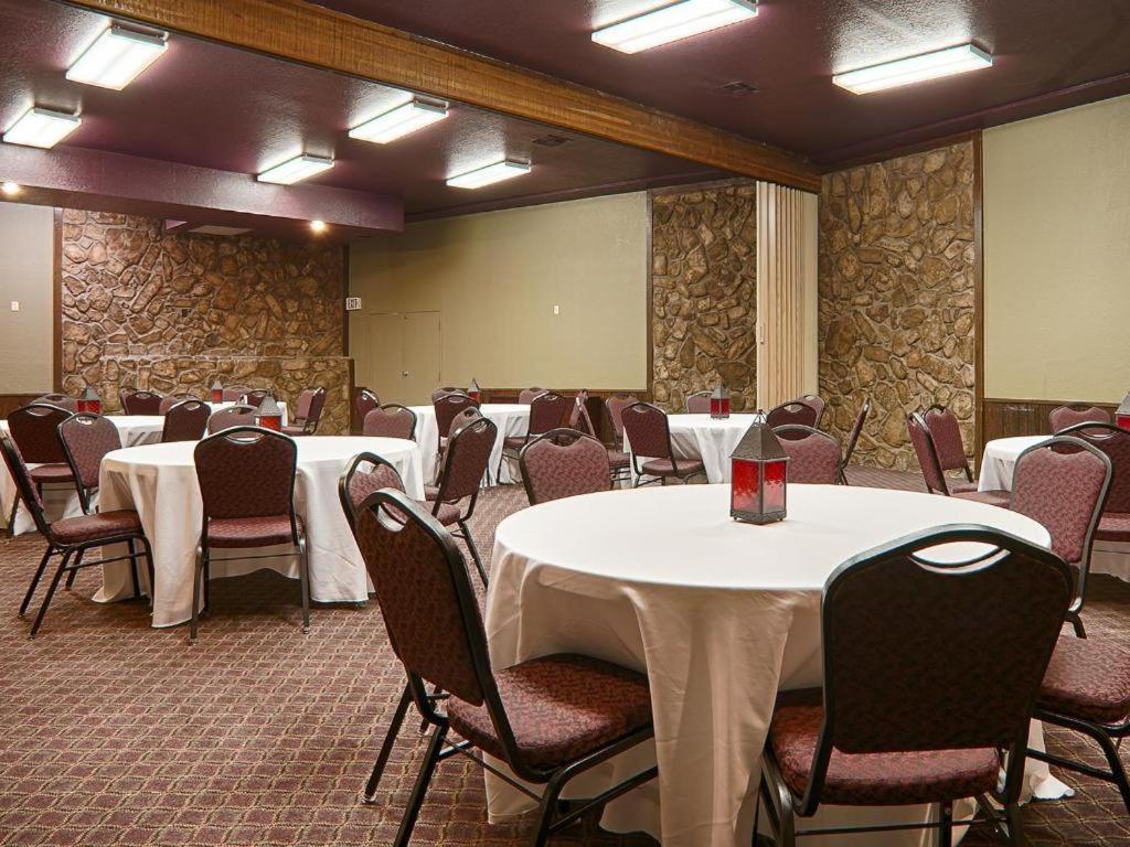 Best Western Stroud Motor Lodge photo 20