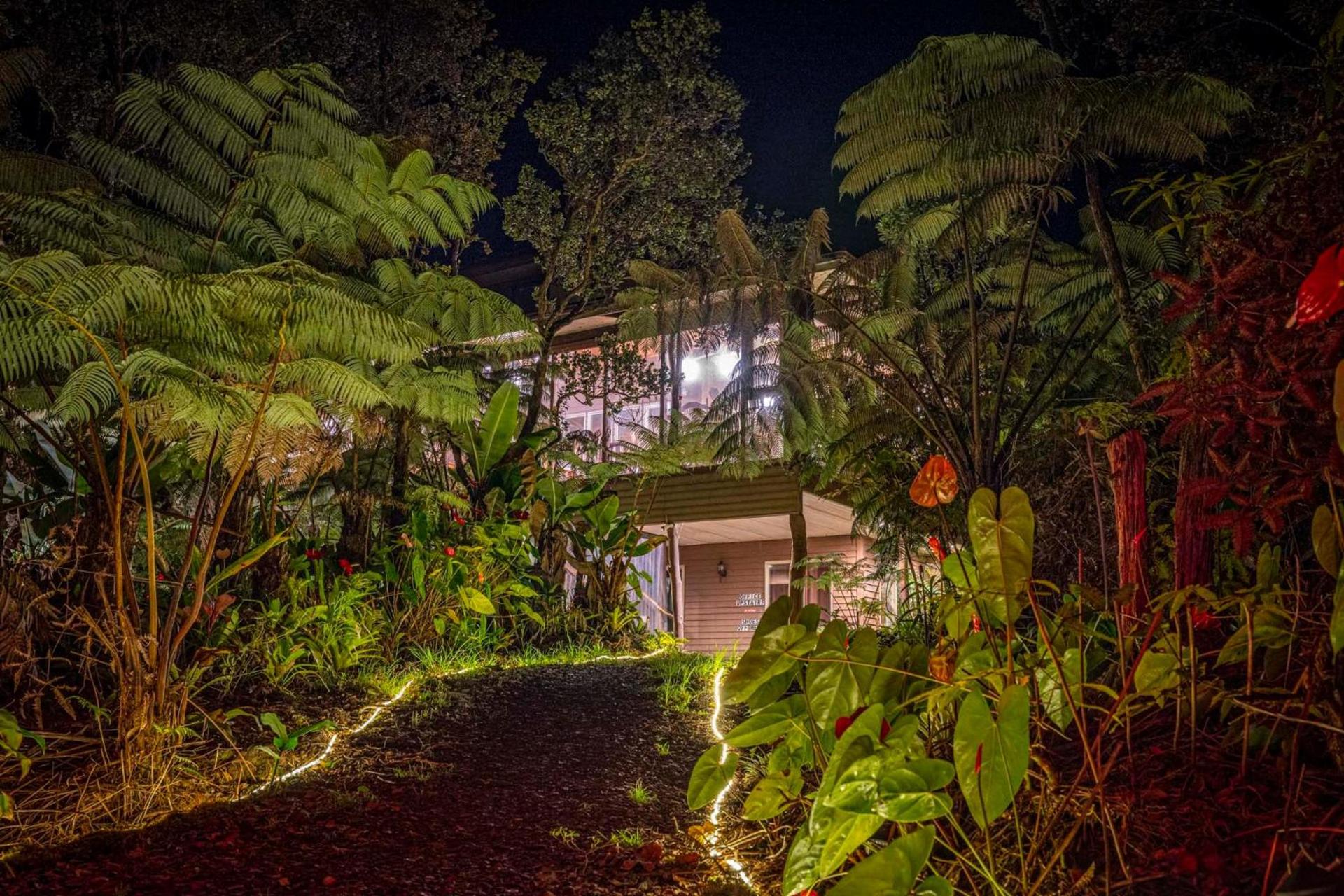 Volcano Inn Bed n Breakfast photo 19