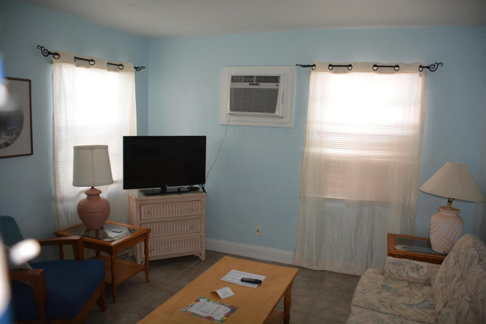 Oceanfront Sea Scape Motel photo 65