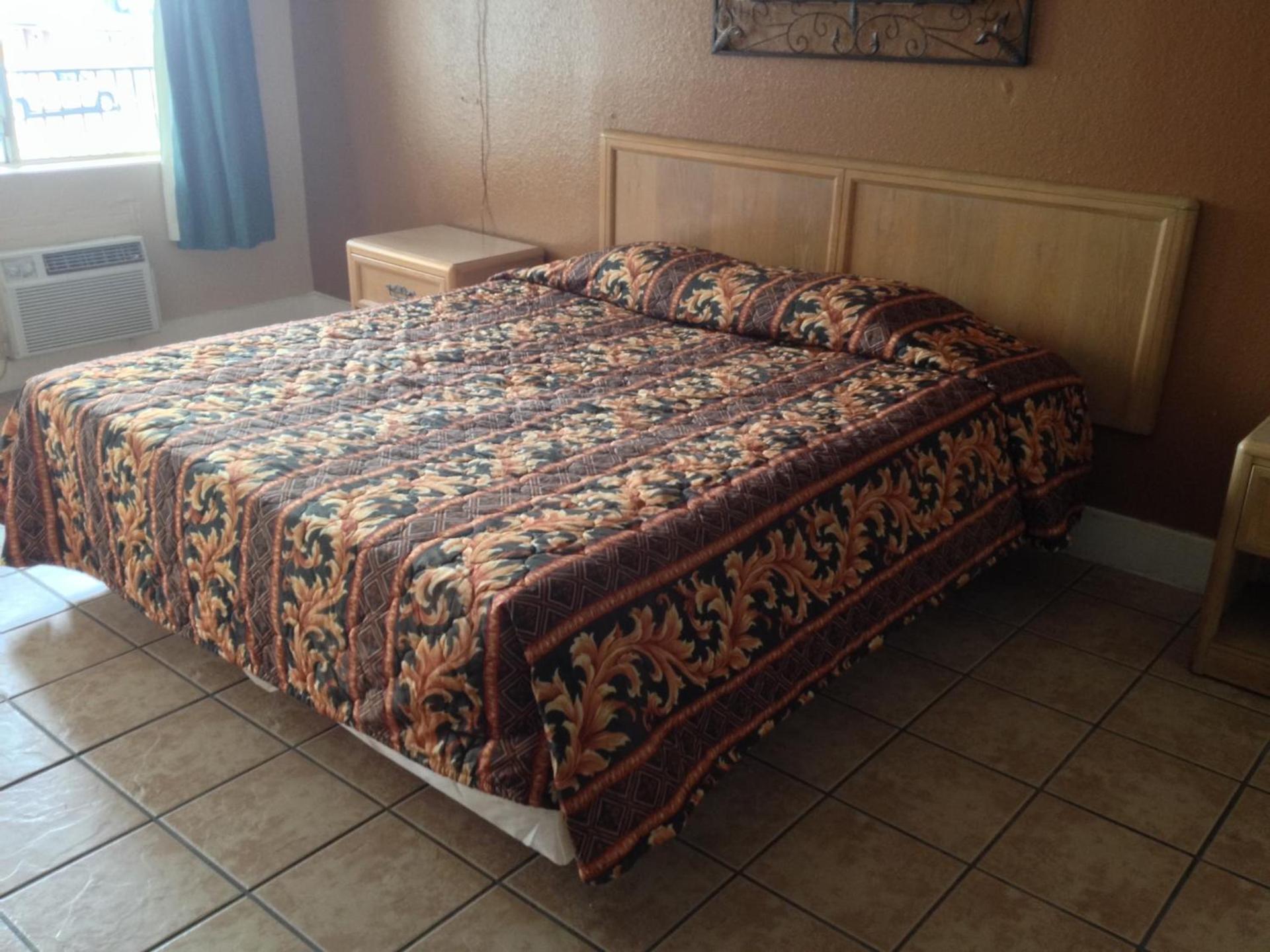 Austin Motor Inn photo 27