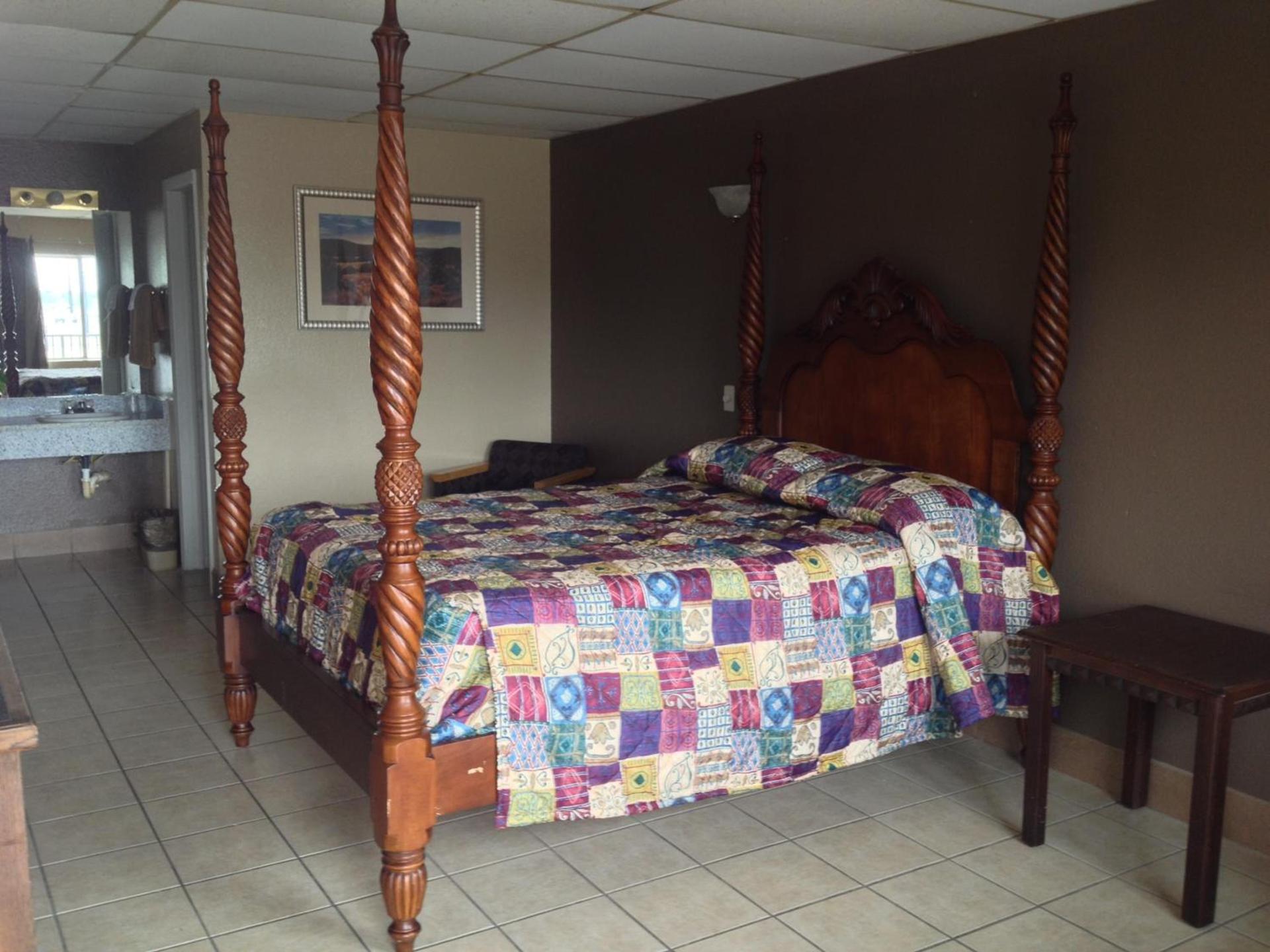 Austin Motor Inn photo 28