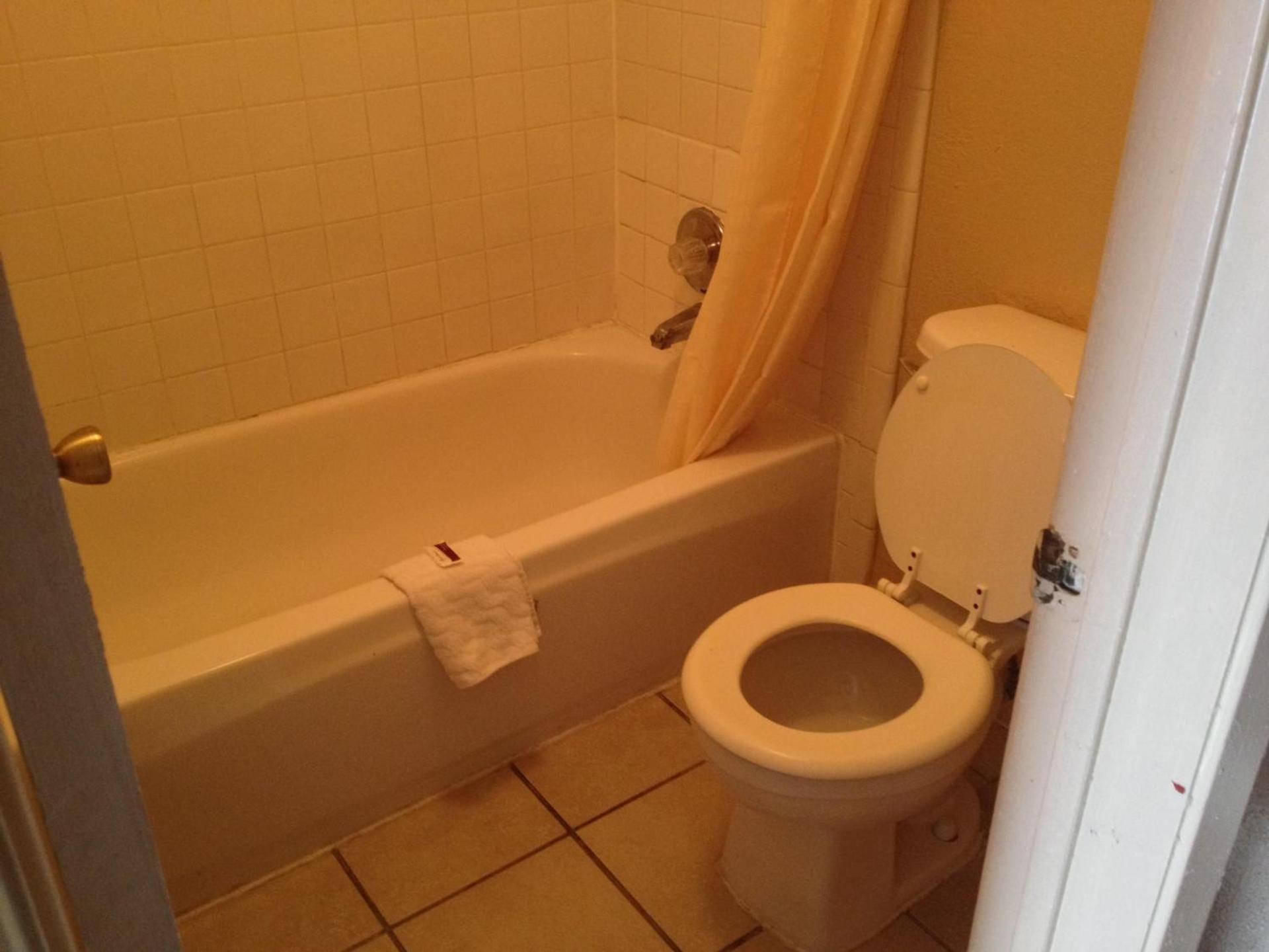 Austin Motor Inn photo 43
