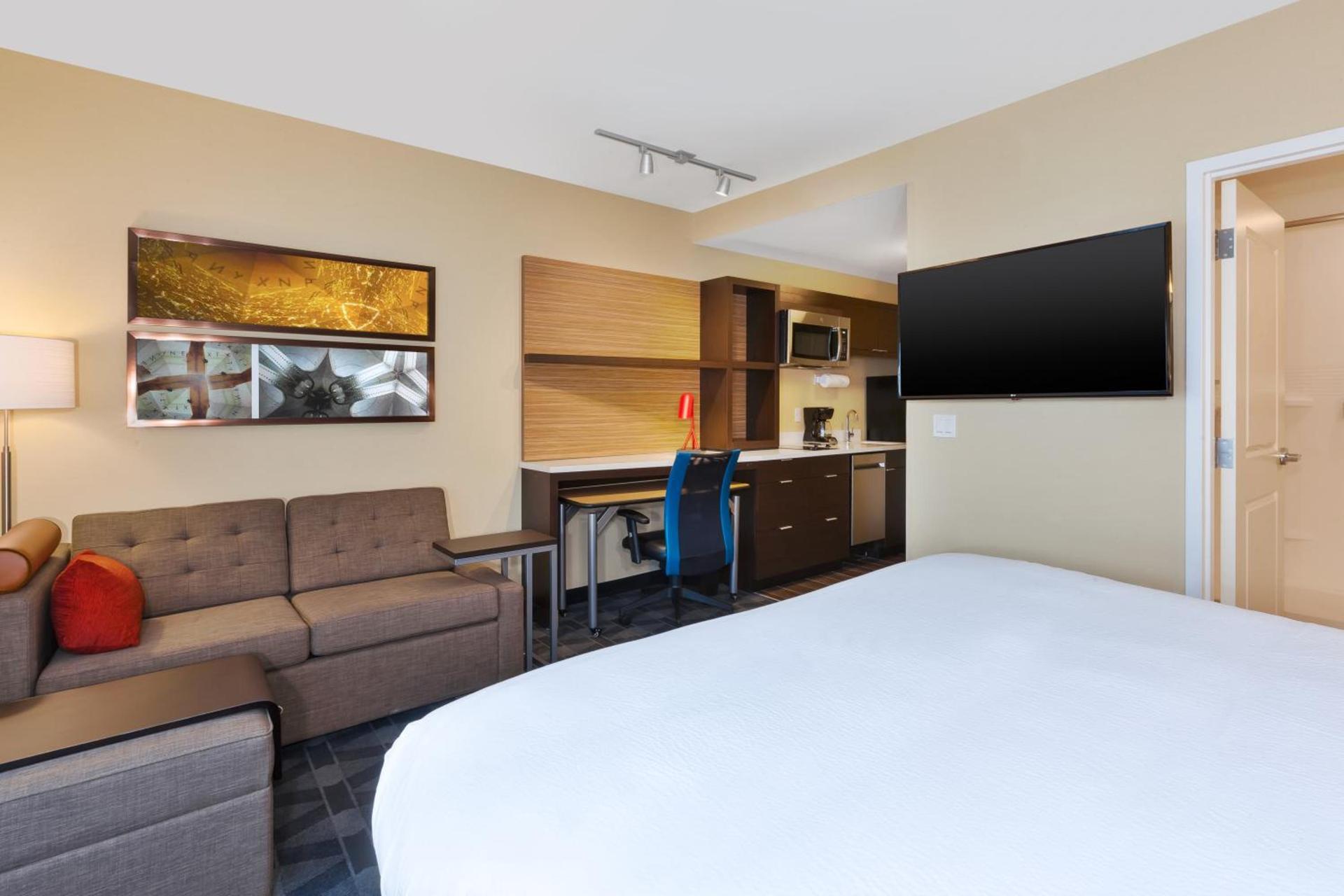 TownePlace Suites by Marriott Grand Rapids Airport Southeast photo 18