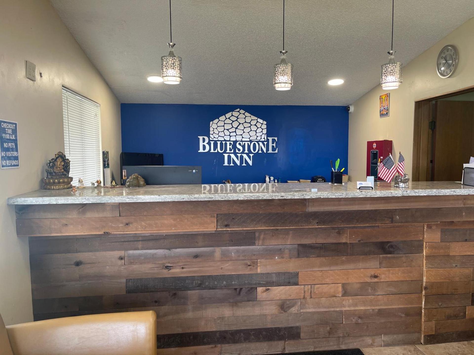 Blue Stone Inn photo 2
