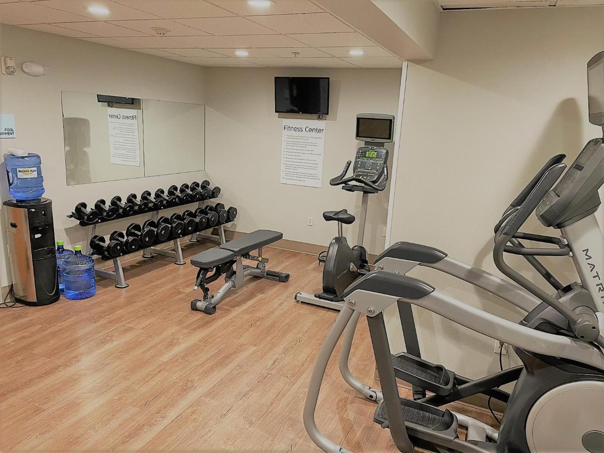 Holiday Inn Express Hotel & Suites Lincoln South by IHG photo 3