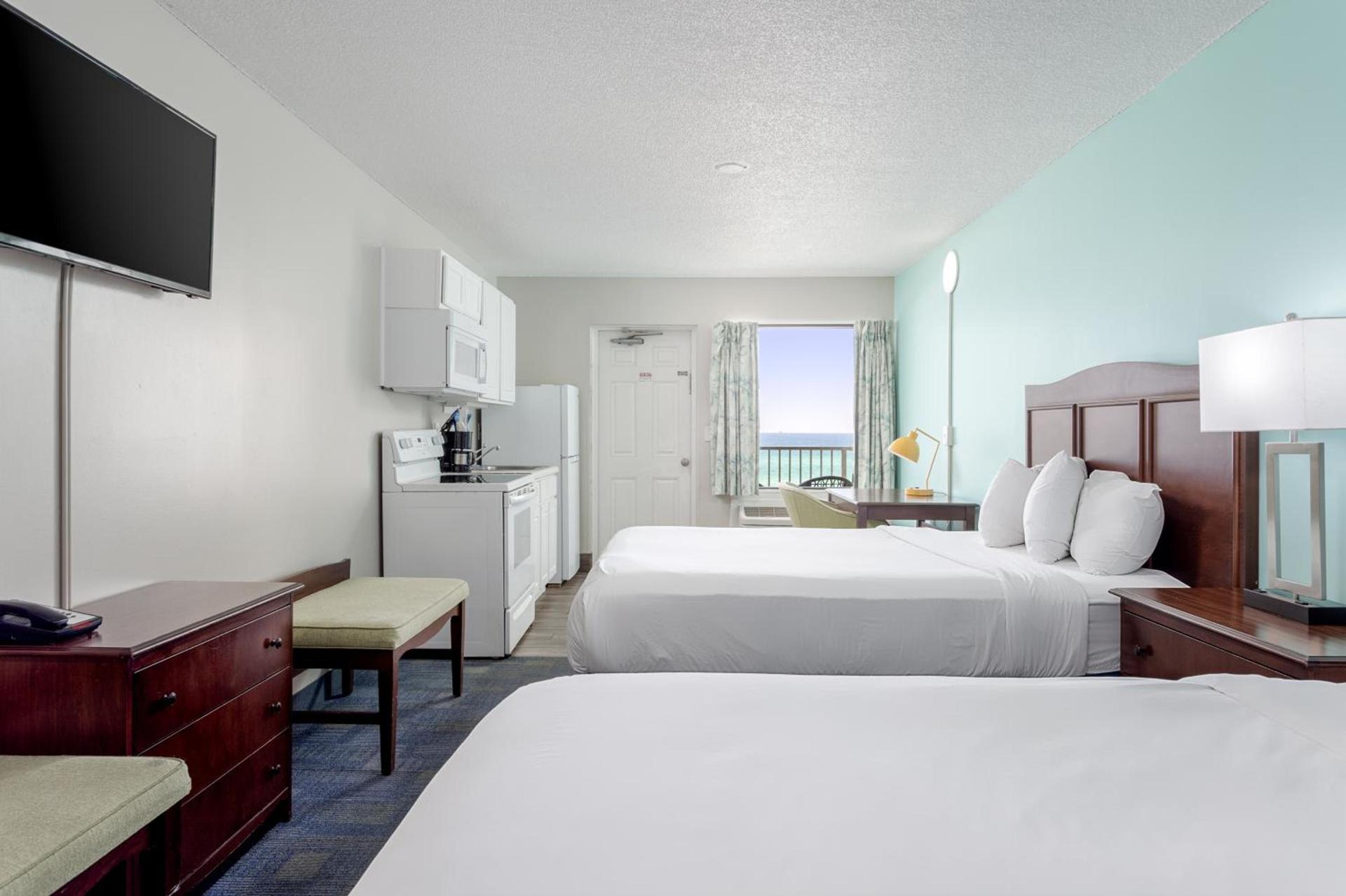 Bikini Beach Resort photo 35