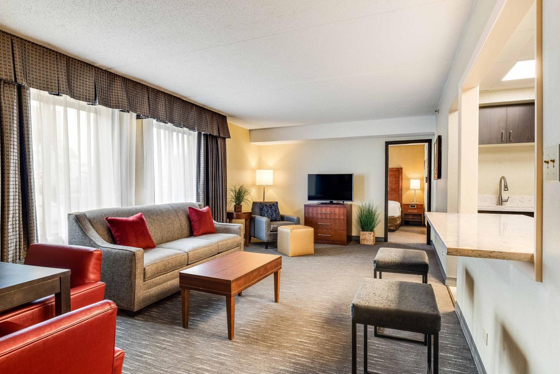 Best Western Chicago - Downers Grove photo 30