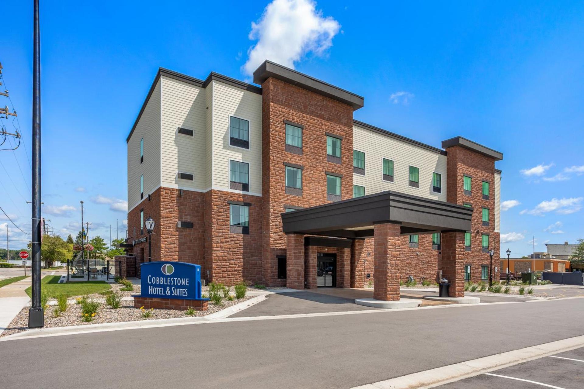 Cobblestone Hotel & Suites - Lynden — hotel in Lynden