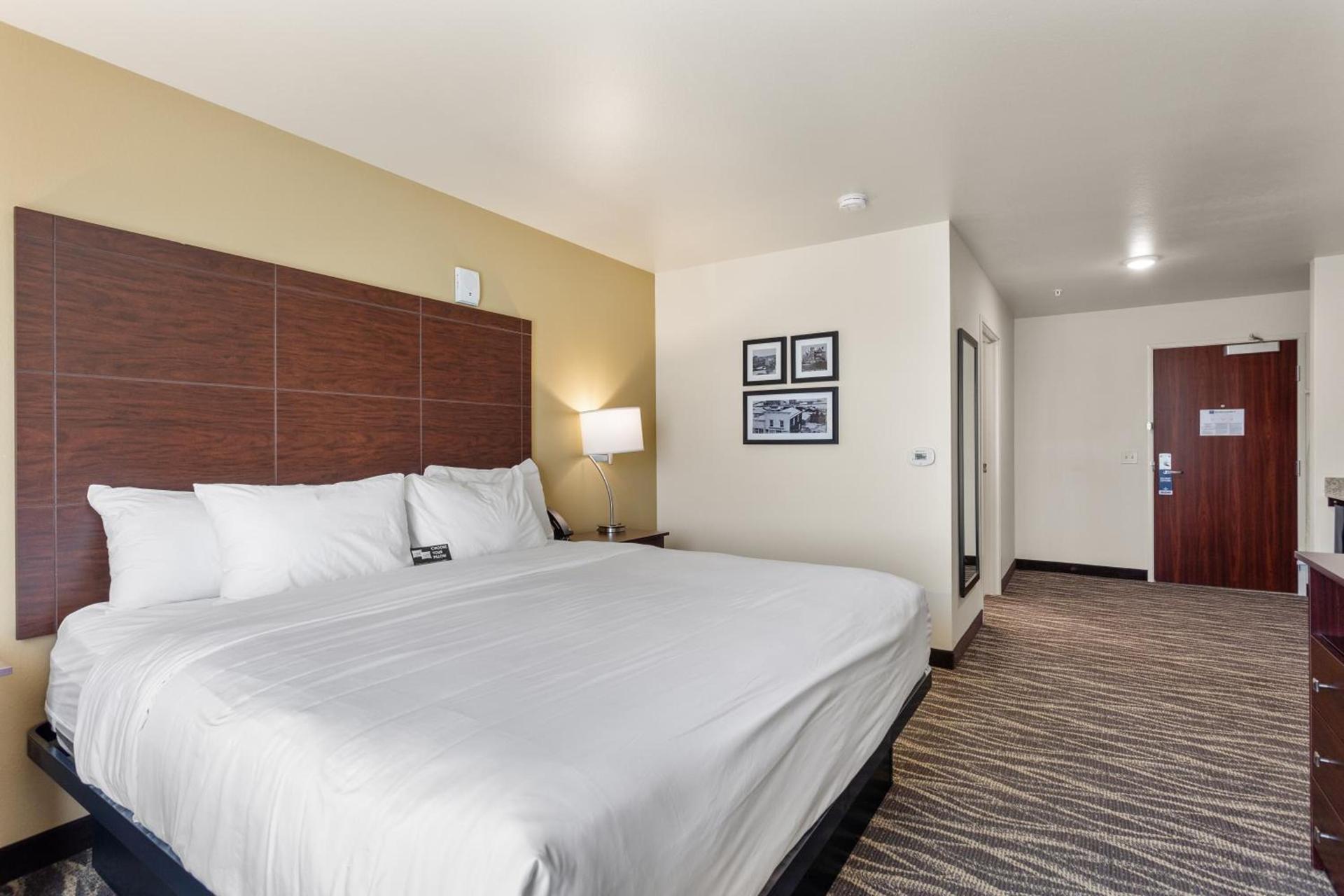 Cobblestone Hotel & Suites - Lynden photo 23
