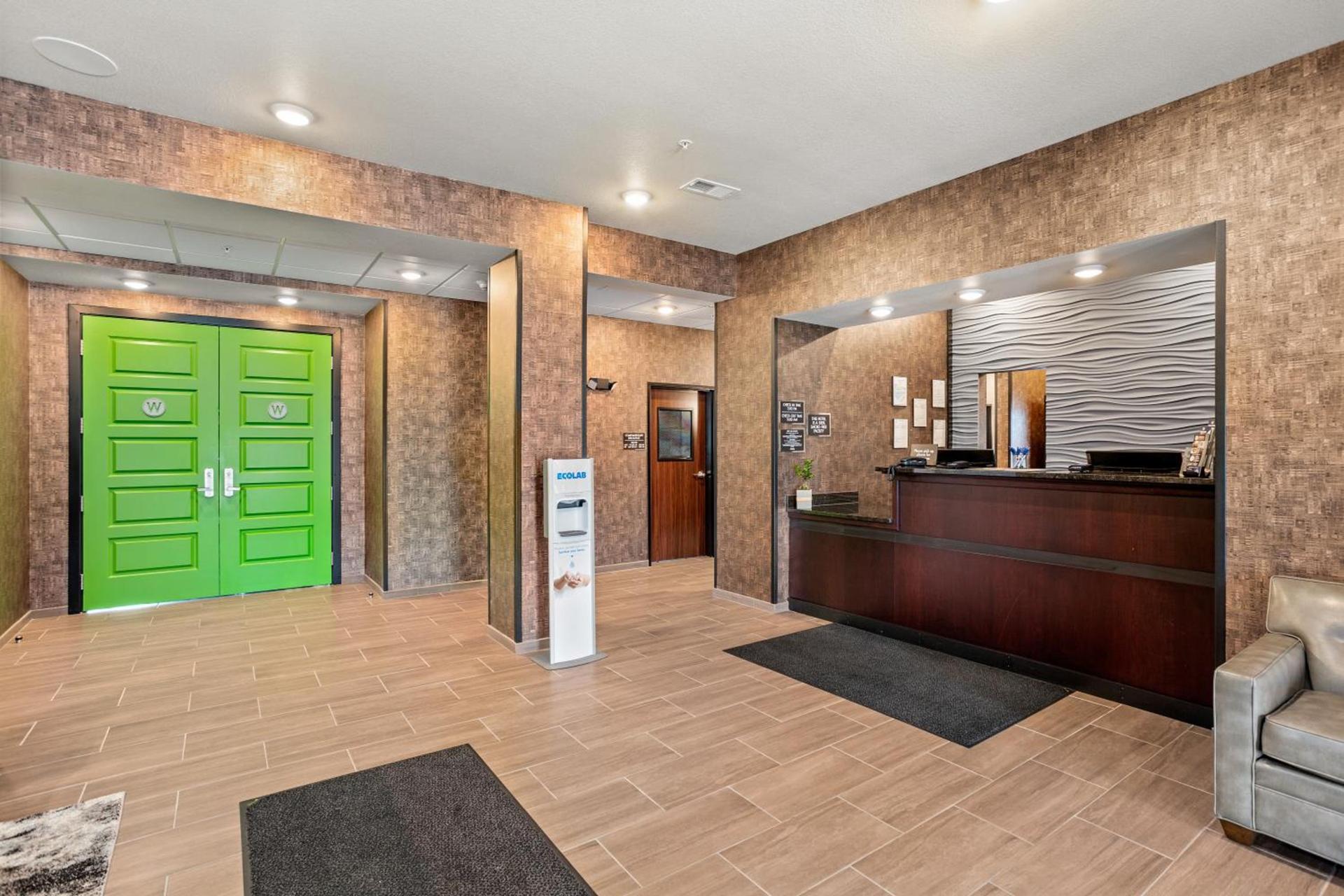 Cobblestone Hotel & Suites - Lynden photo 28