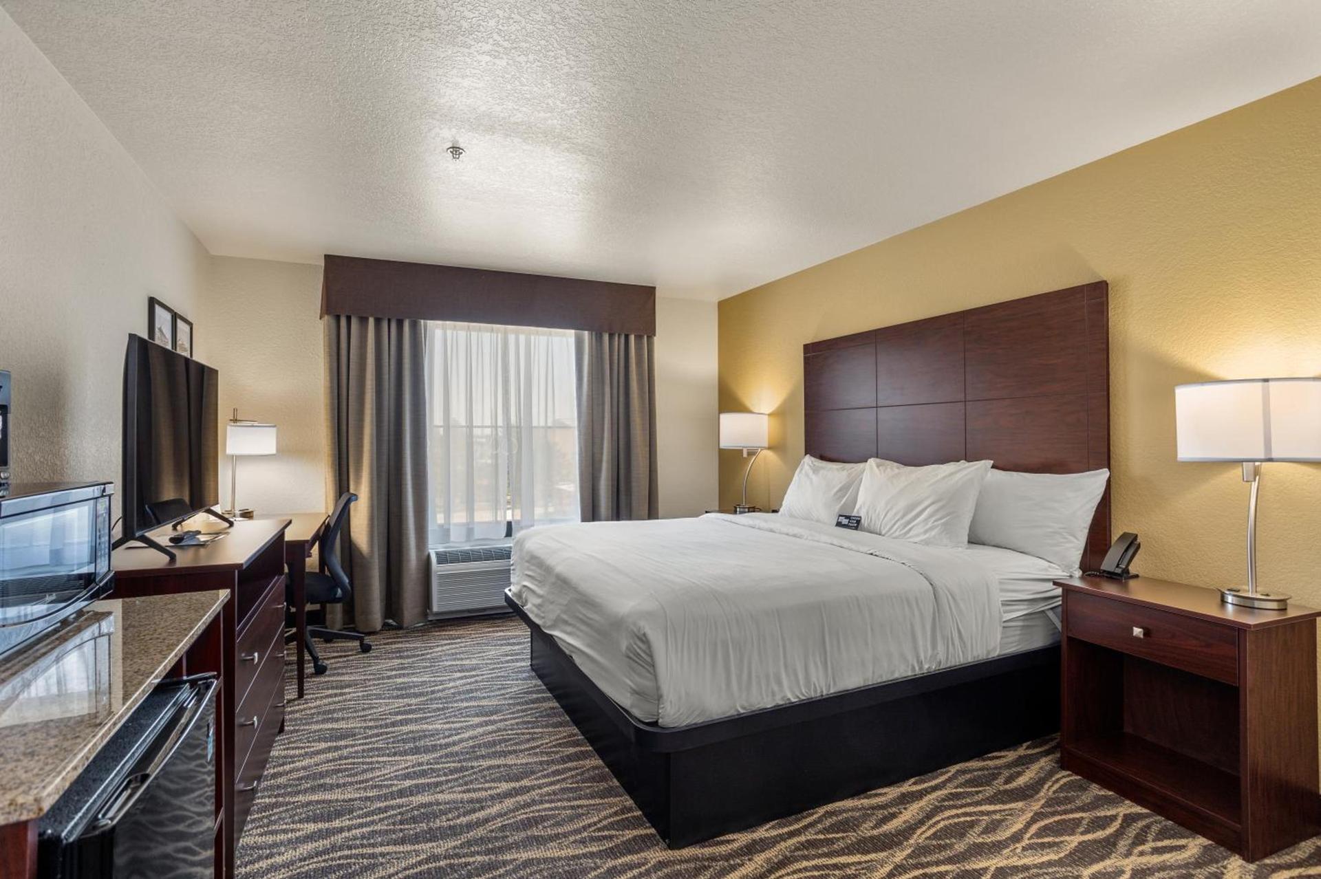 Cobblestone Hotel & Suites - Lynden photo 39