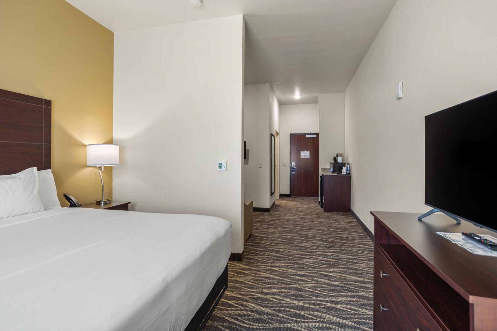 Cobblestone Hotel & Suites - Lynden photo 48