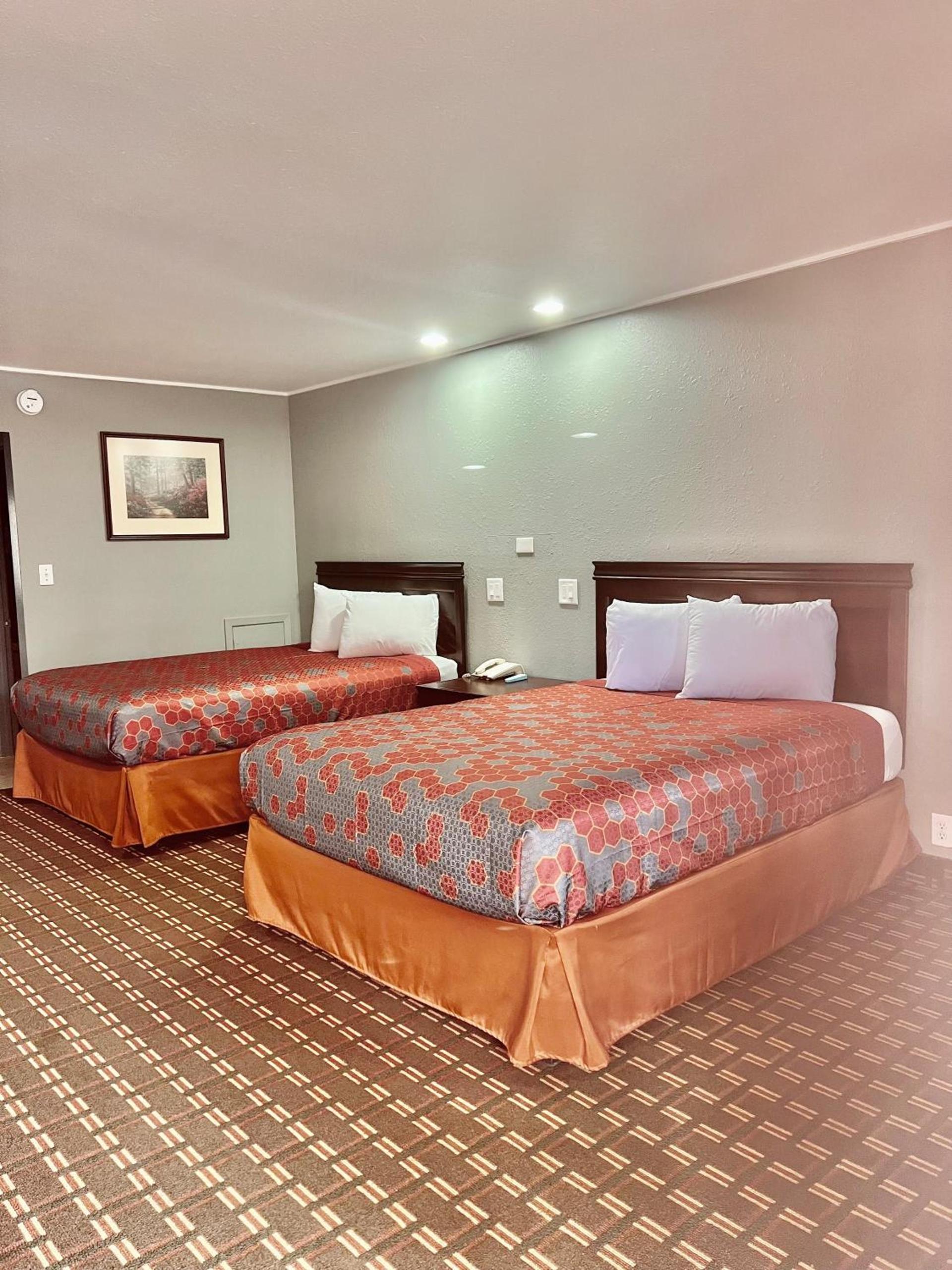 Palace Motel DEQUEEN photo 19