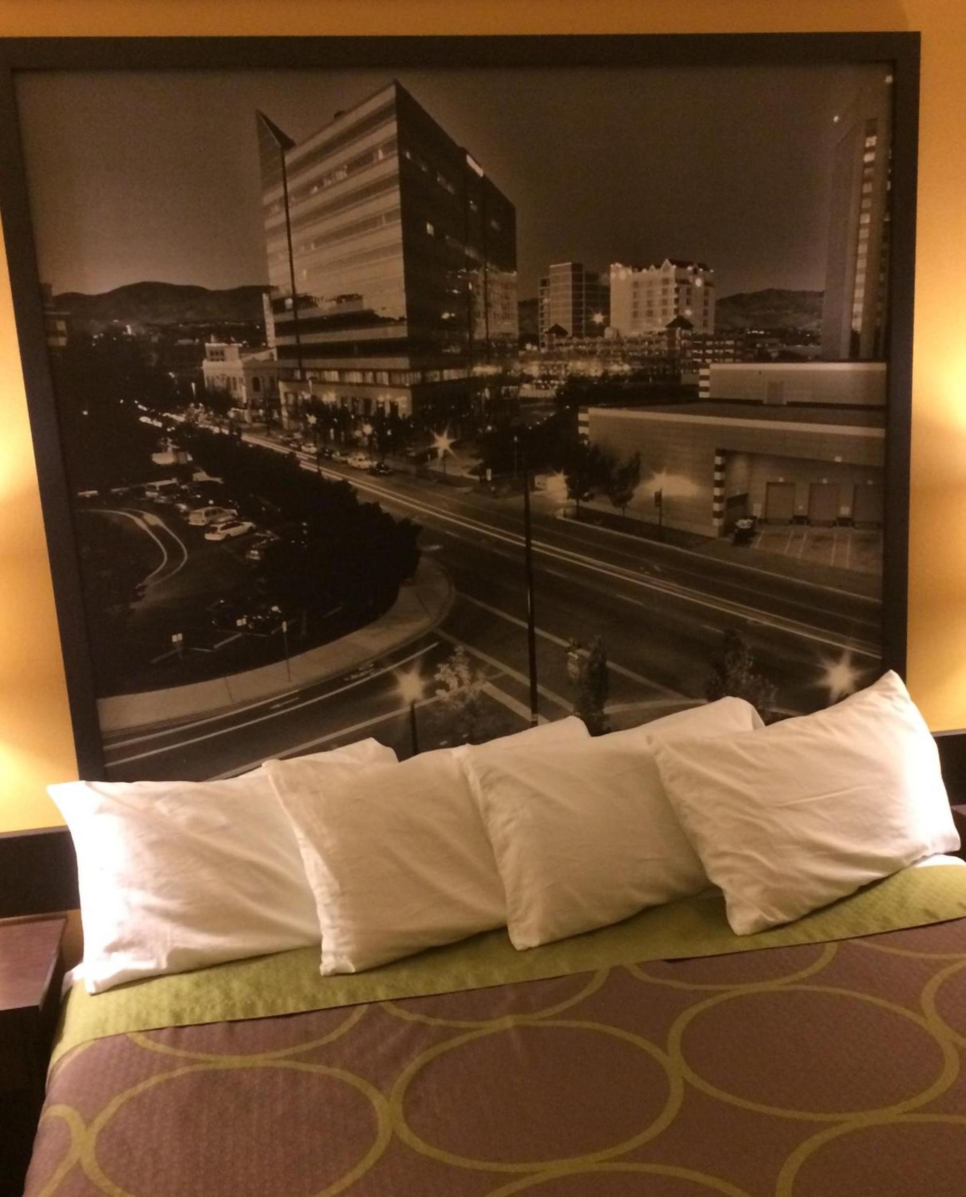 Super 8 by Wyndham Idaho Falls photo 22