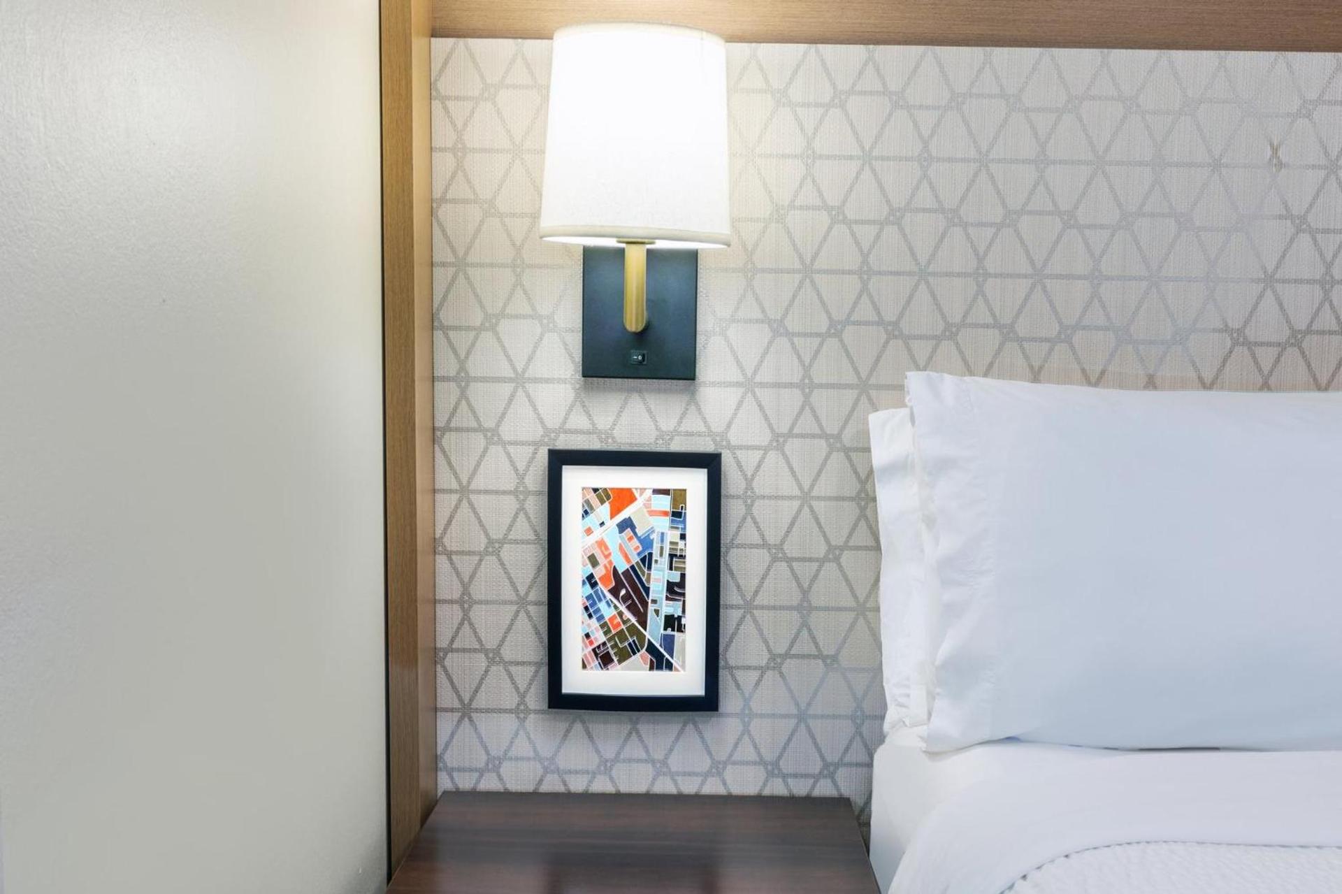 Holiday Inn Hotel & Suites Tulsa South by IHG photo 62