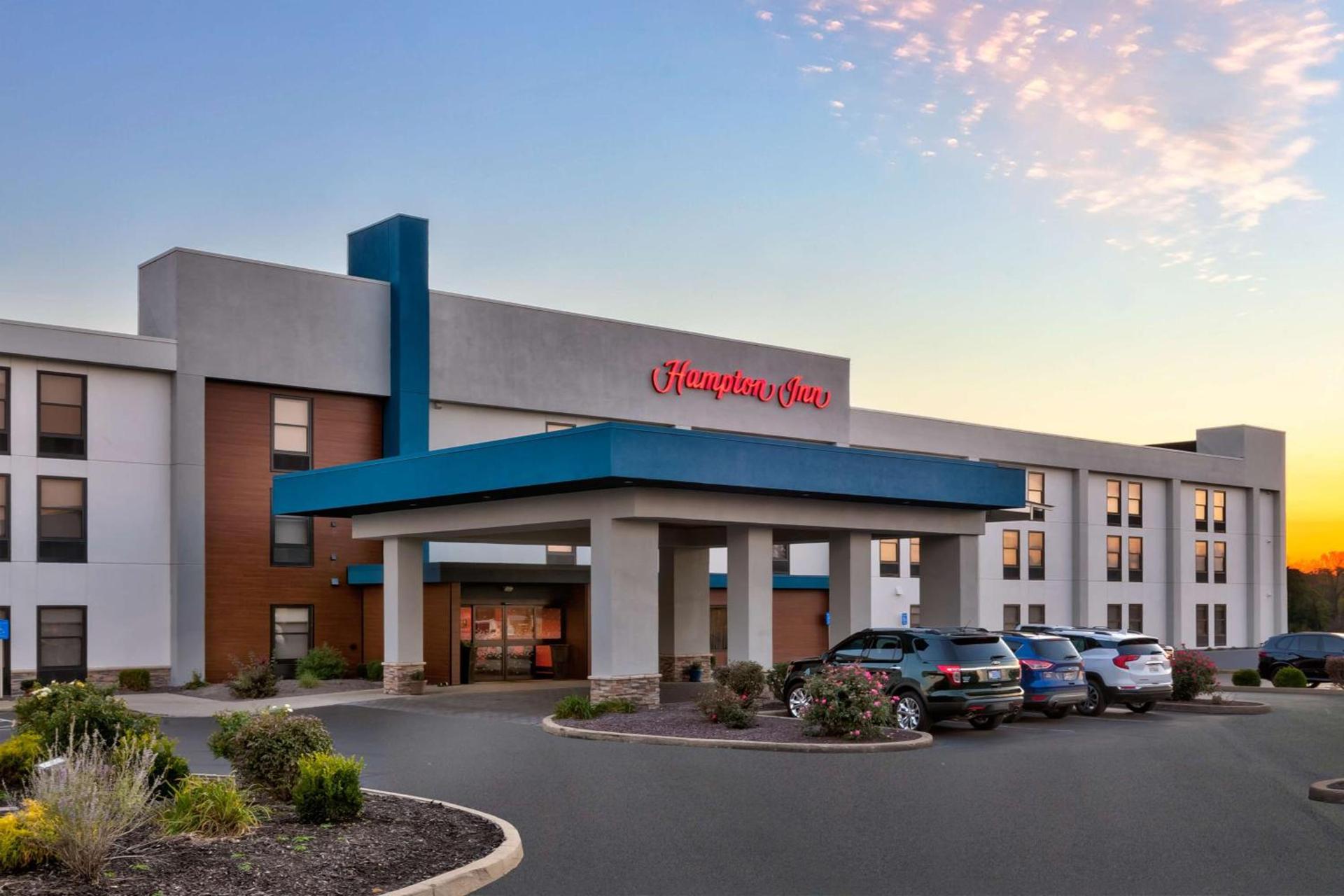 Hampton Inn Princeton photo 1