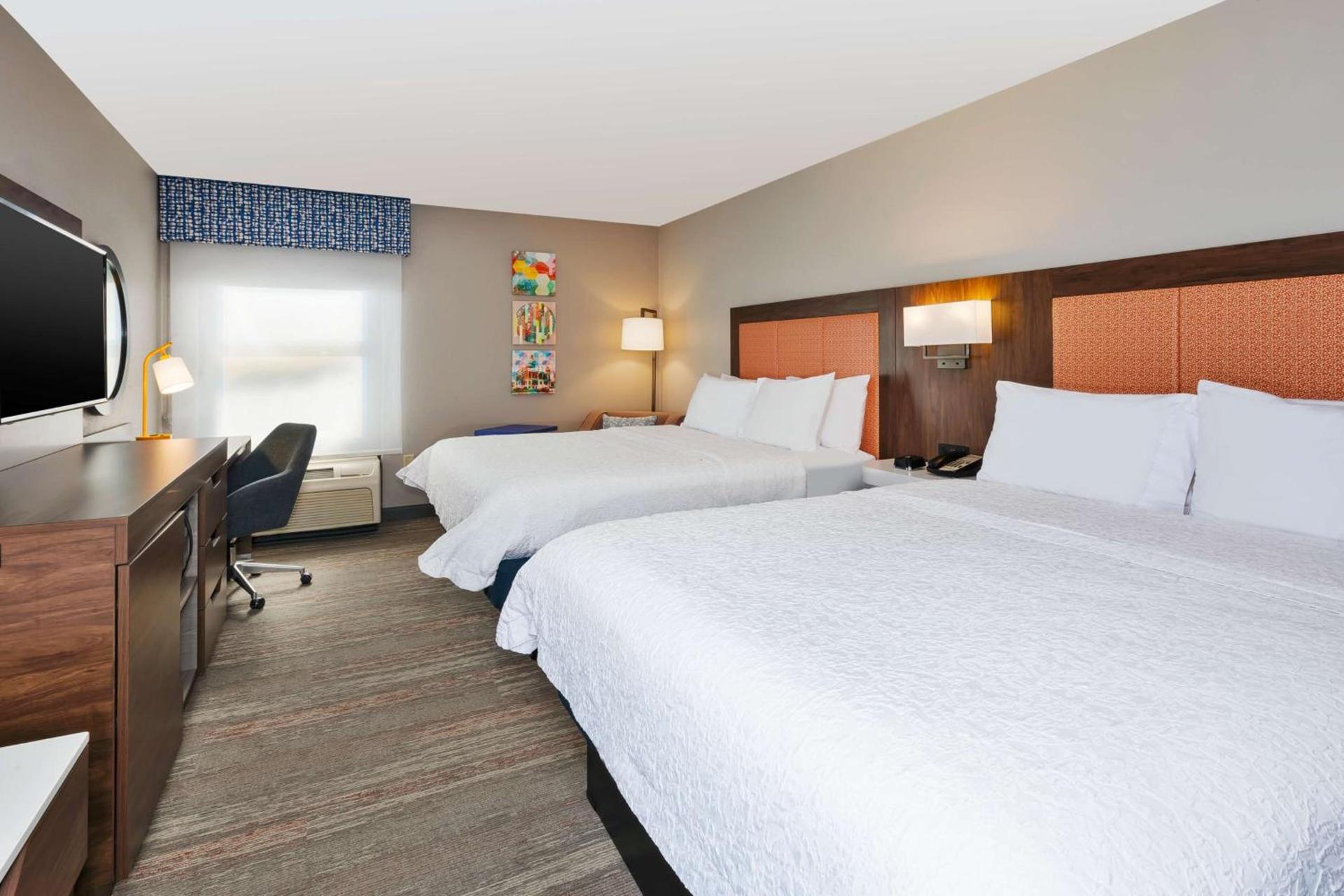 Hampton Inn Princeton photo 11