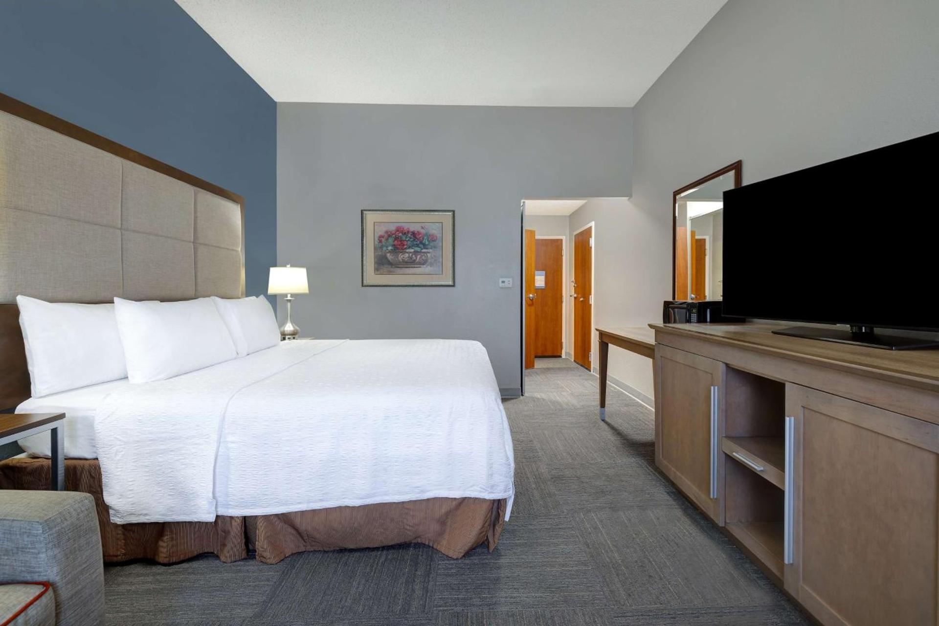 Hampton Inn Victoria photo 24