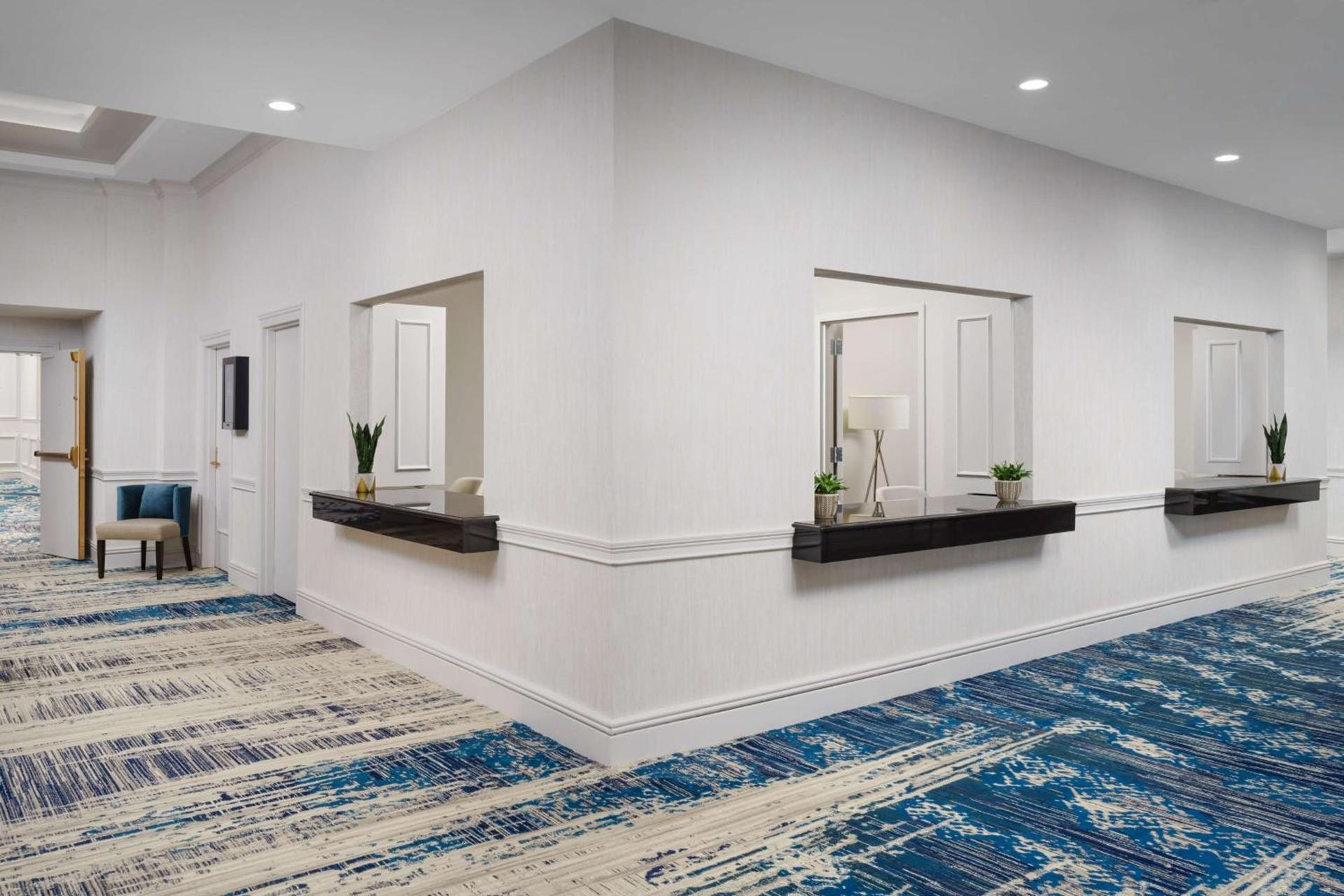 Hilton Charlotte University Place photo 55