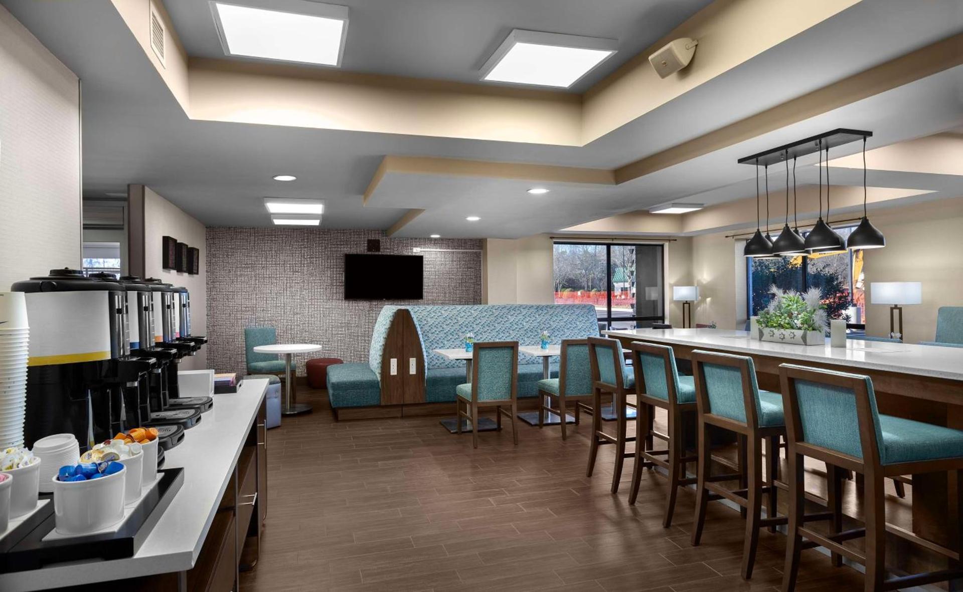 Hampton Inn Greenville/Travelers Rest photo 8