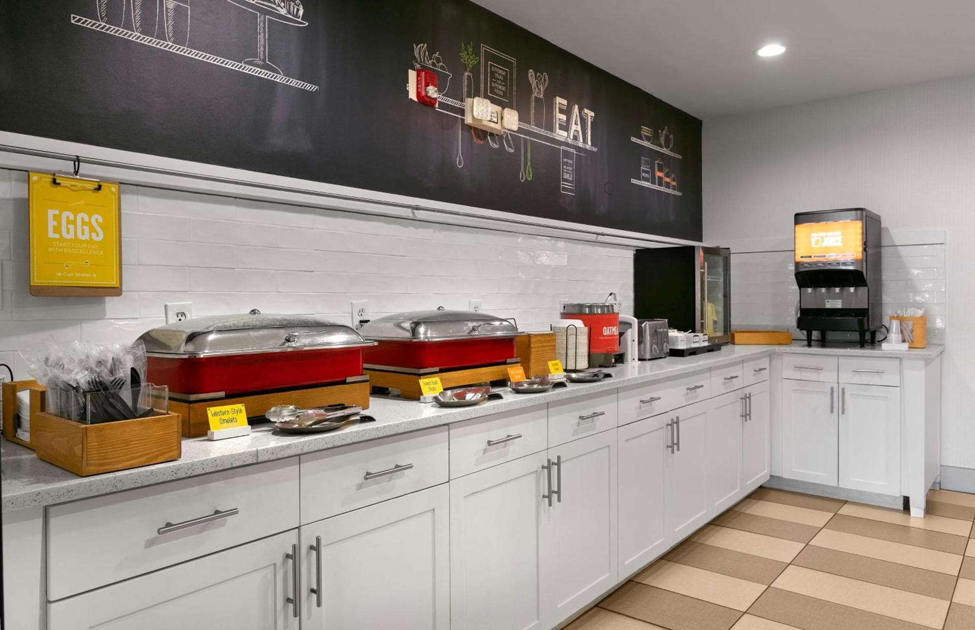 Hampton Inn Greenville/Travelers Rest photo 16