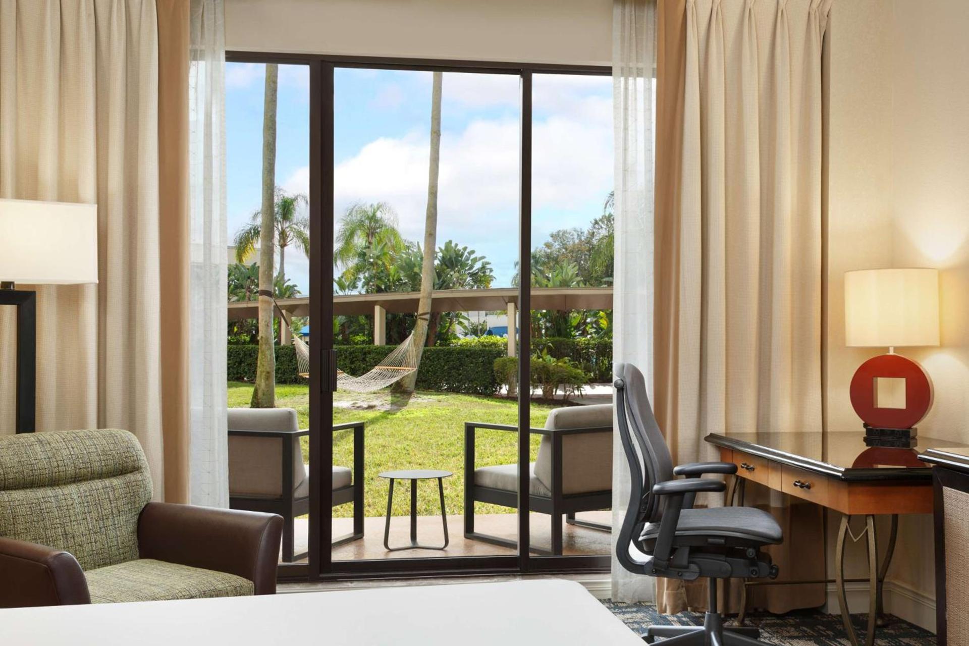 Hilton Orlando Lake Buena Vista - Disney Springs™ Area photo 34
