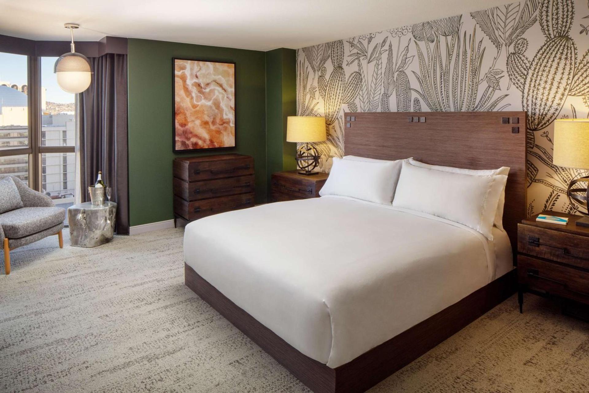 Whitney Peak Hotel Reno, Tapestry Collection by Hilton photo 11