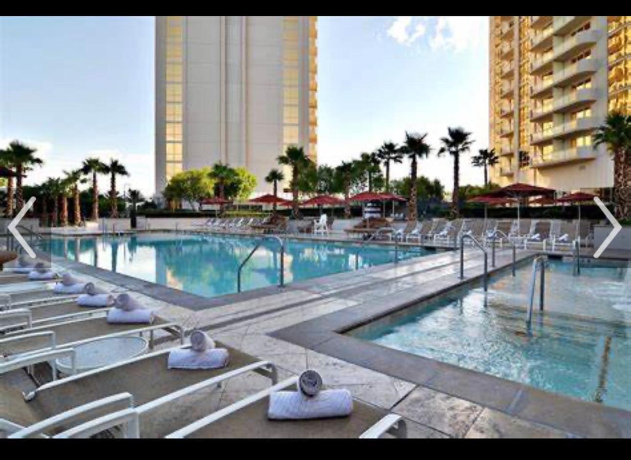 Signature MGM Suite with Strip and Sphere View photo 36