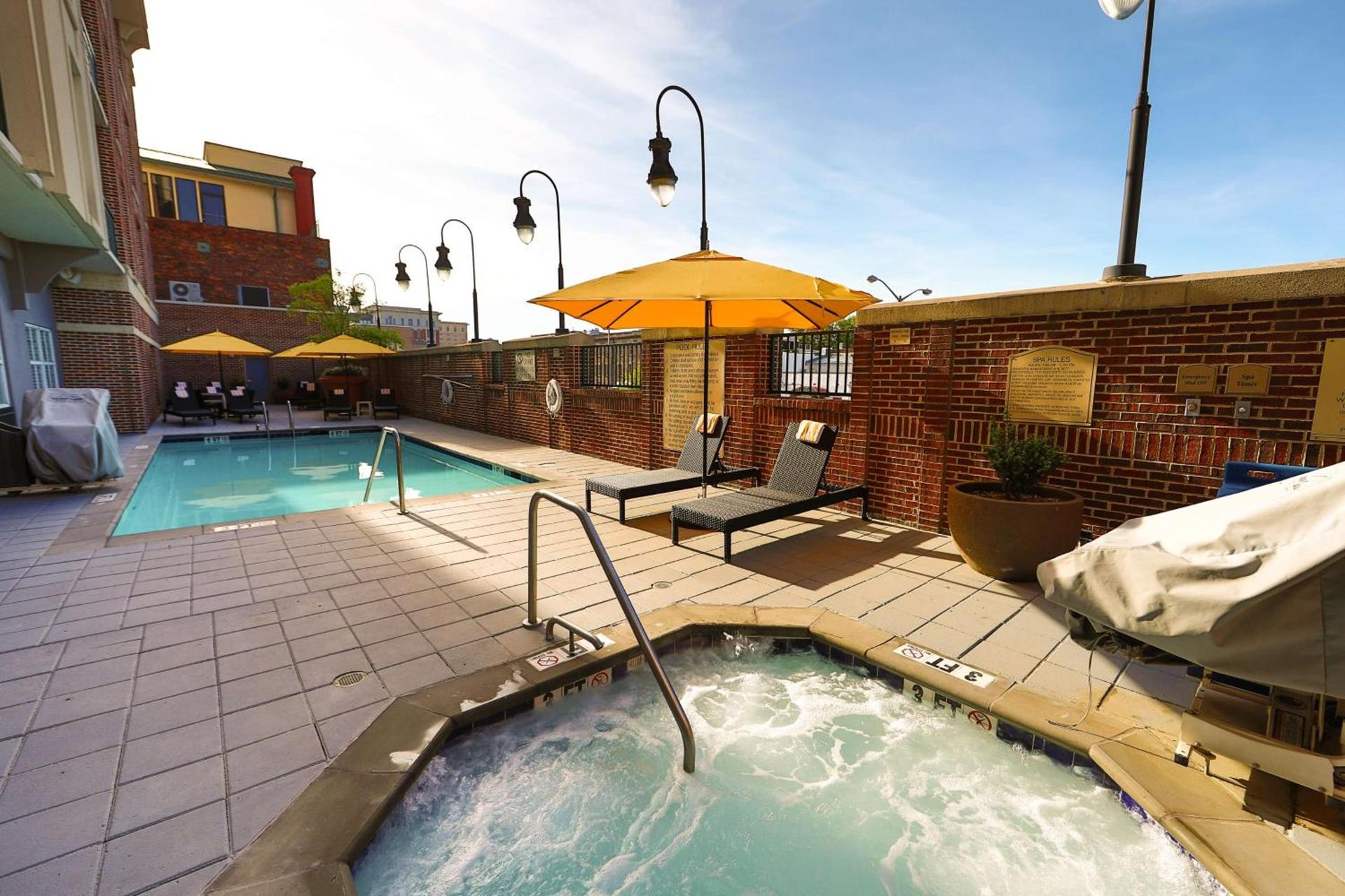 Hilton Garden Inn Savannah Historic District photo 46