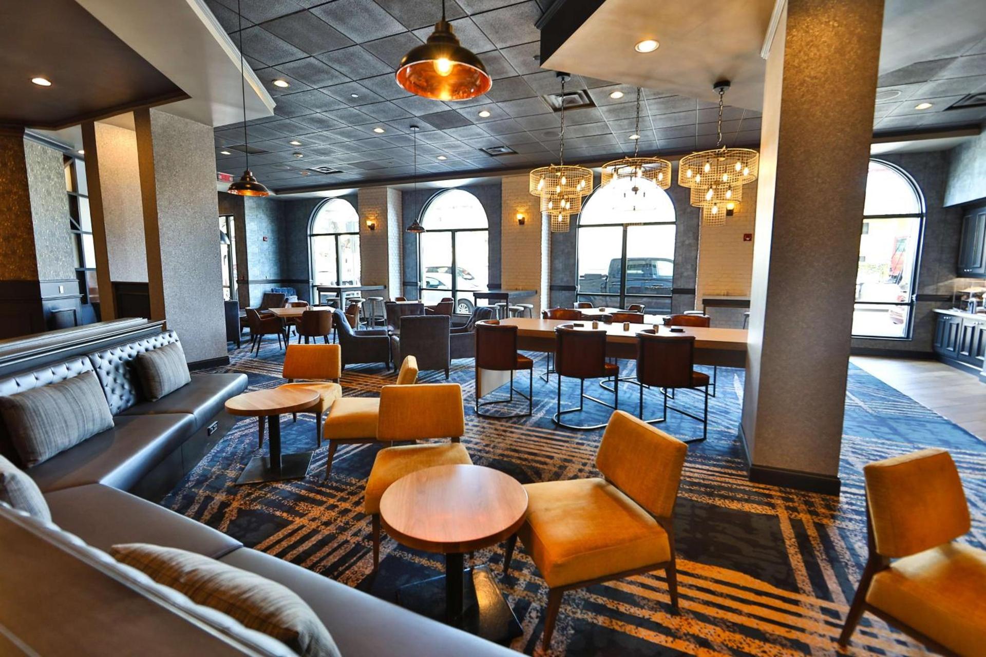 Hilton Garden Inn Savannah Historic District photo 66