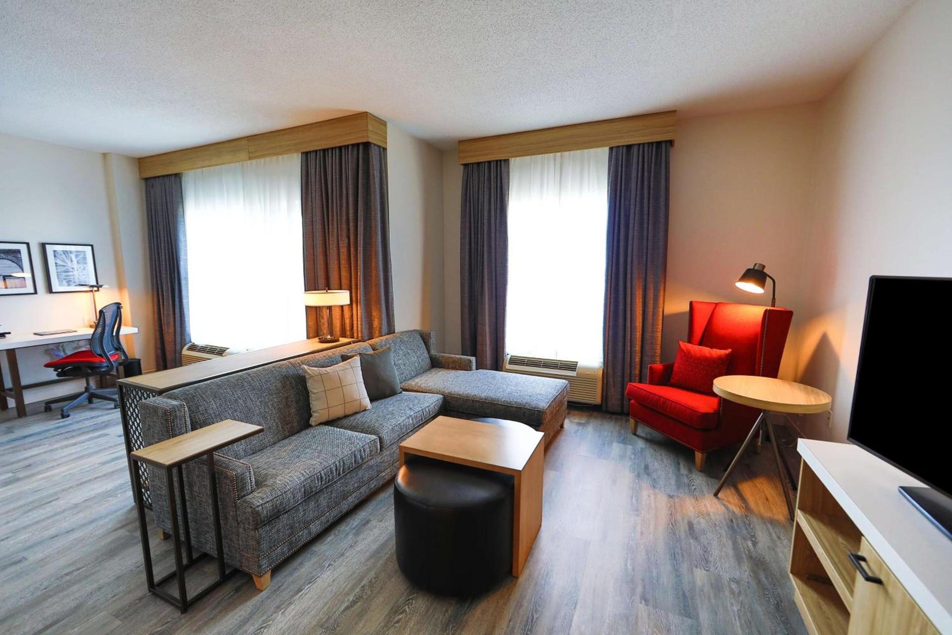 Hilton Garden Inn Savannah Historic District photo 20