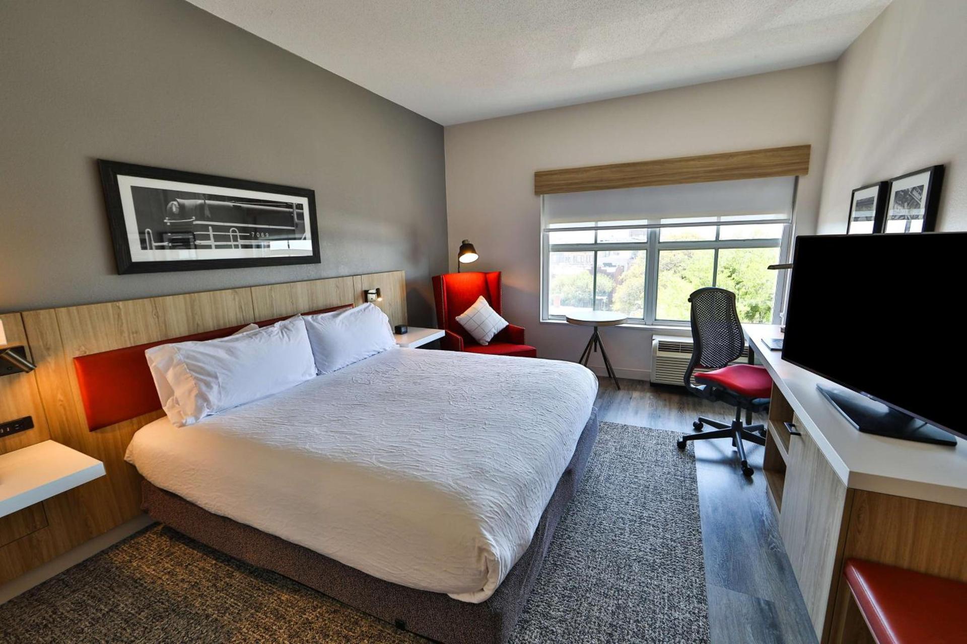 Hilton Garden Inn Savannah Historic District photo 22