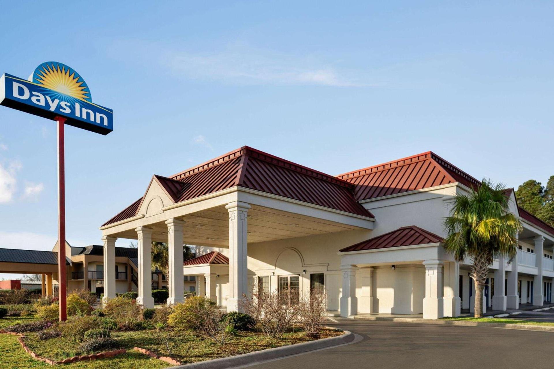 Days Inn by Wyndham Dillon photo 3
