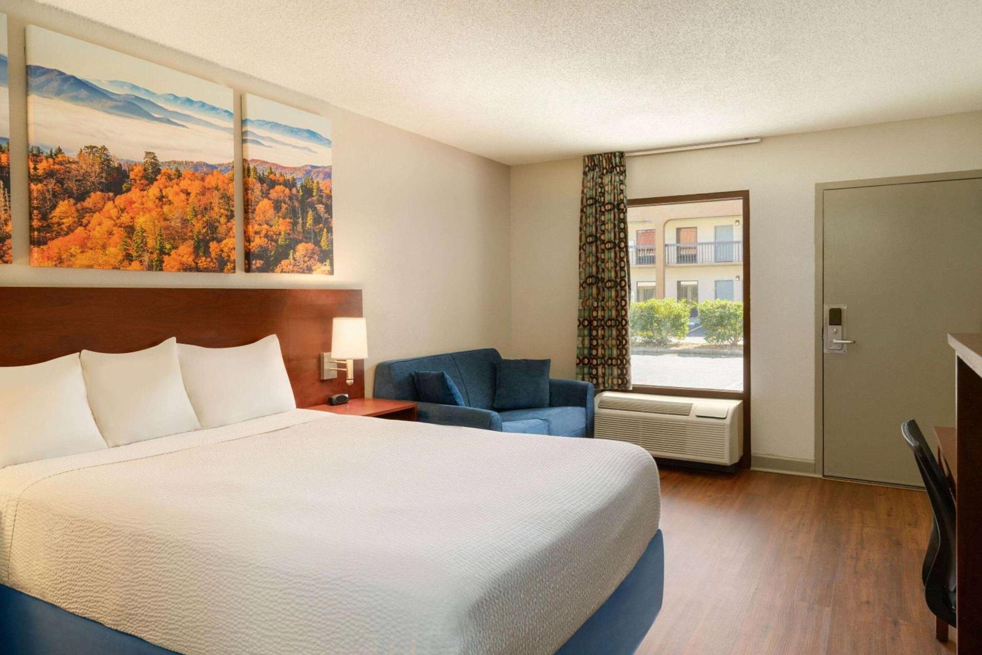 Days Inn by Wyndham Dillon photo 14