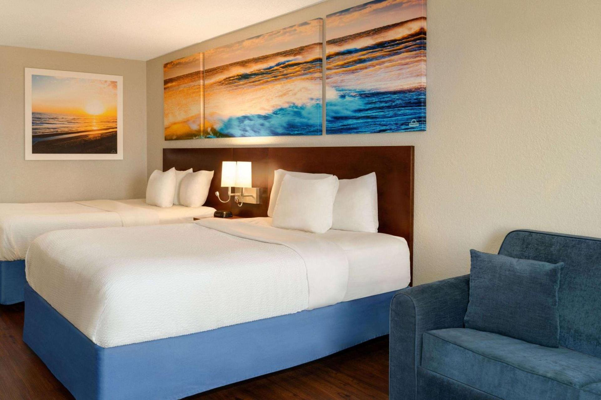 Days Inn by Wyndham Dillon photo 17