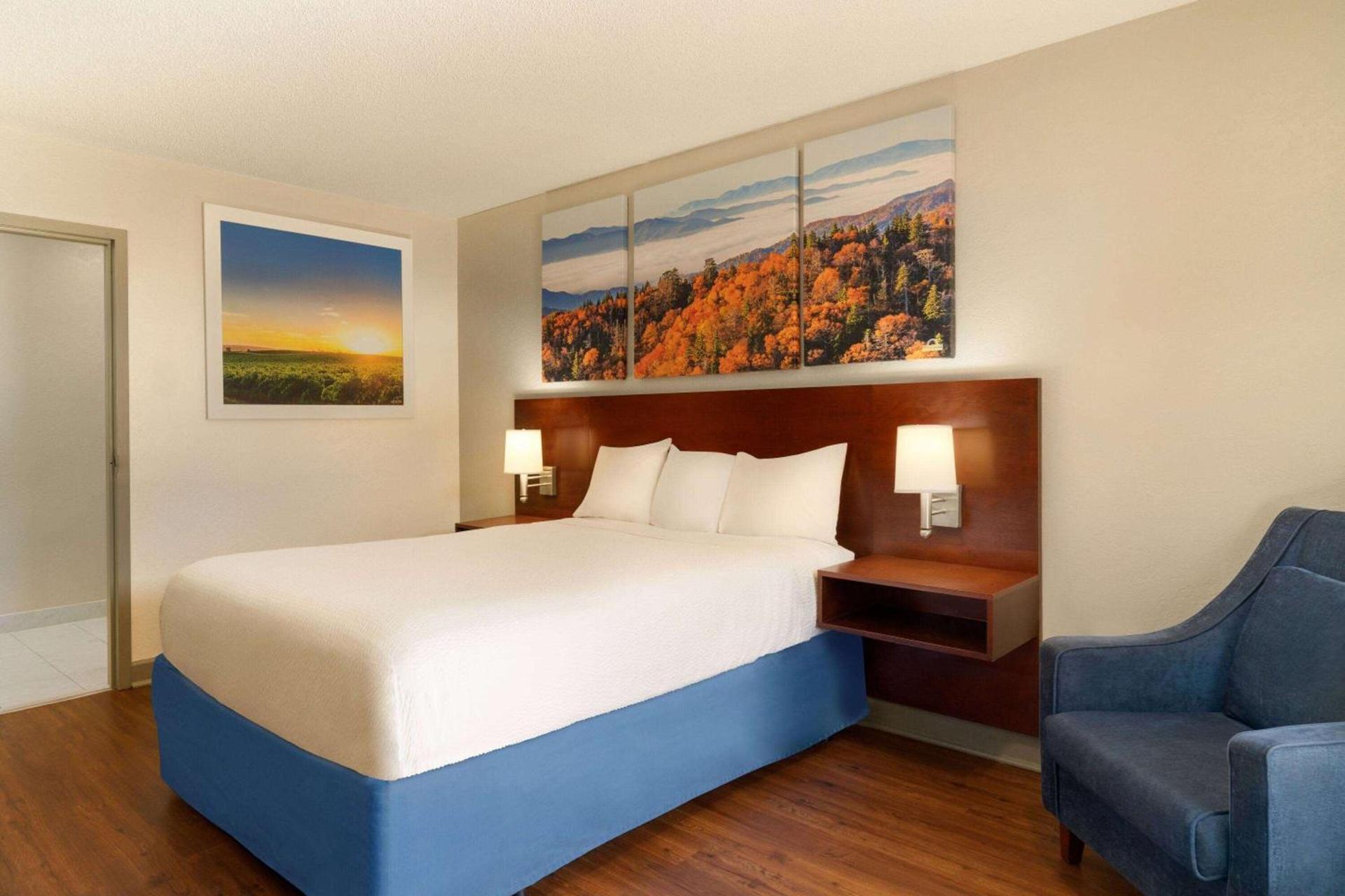 Days Inn by Wyndham Dillon photo 21
