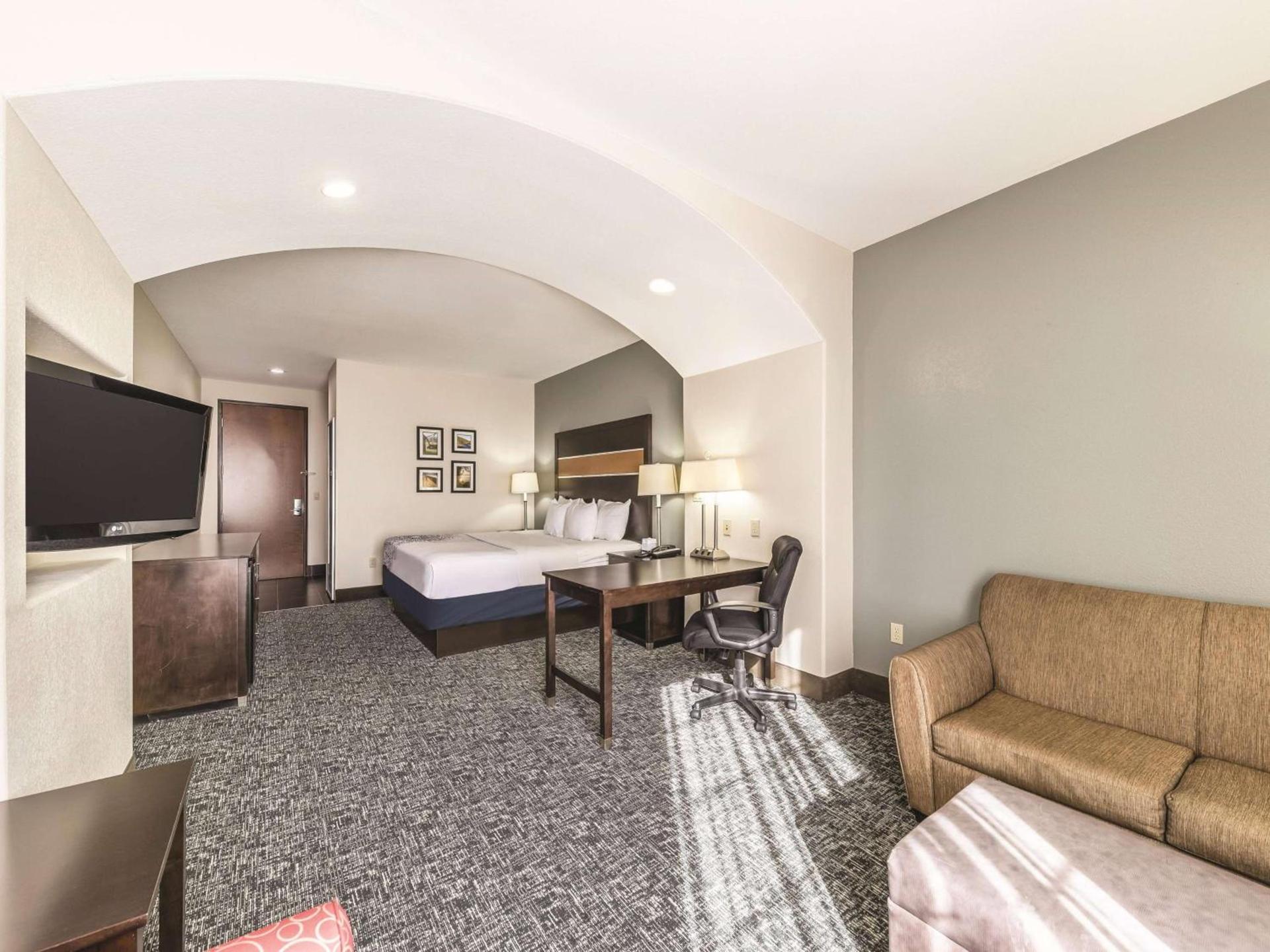 La Quinta by Wyndham Tulsa - Catoosa photo 10
