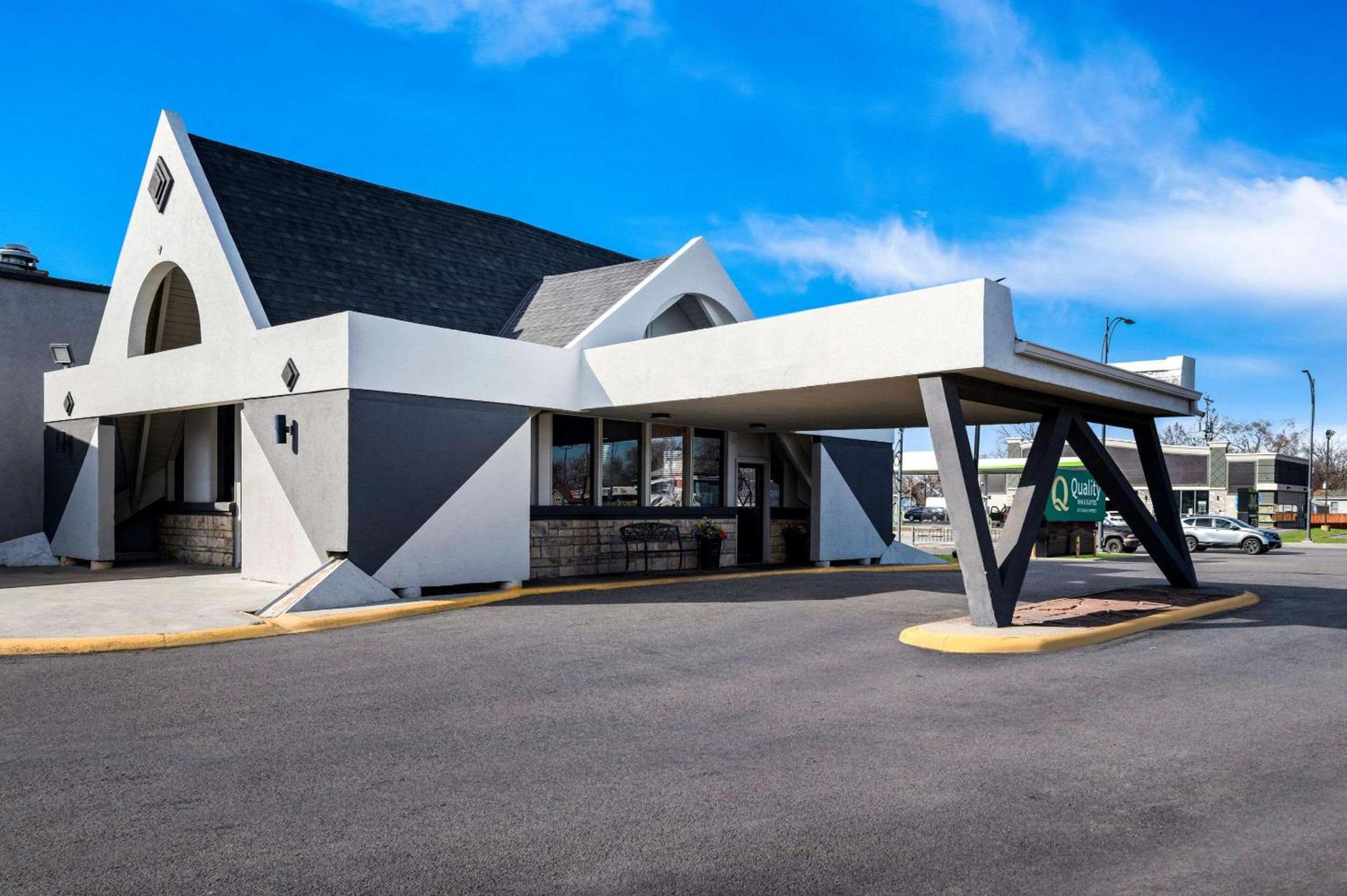 Quality Inn & Suites Council Bluffs - Omaha East — hotel in Council Bluffs
