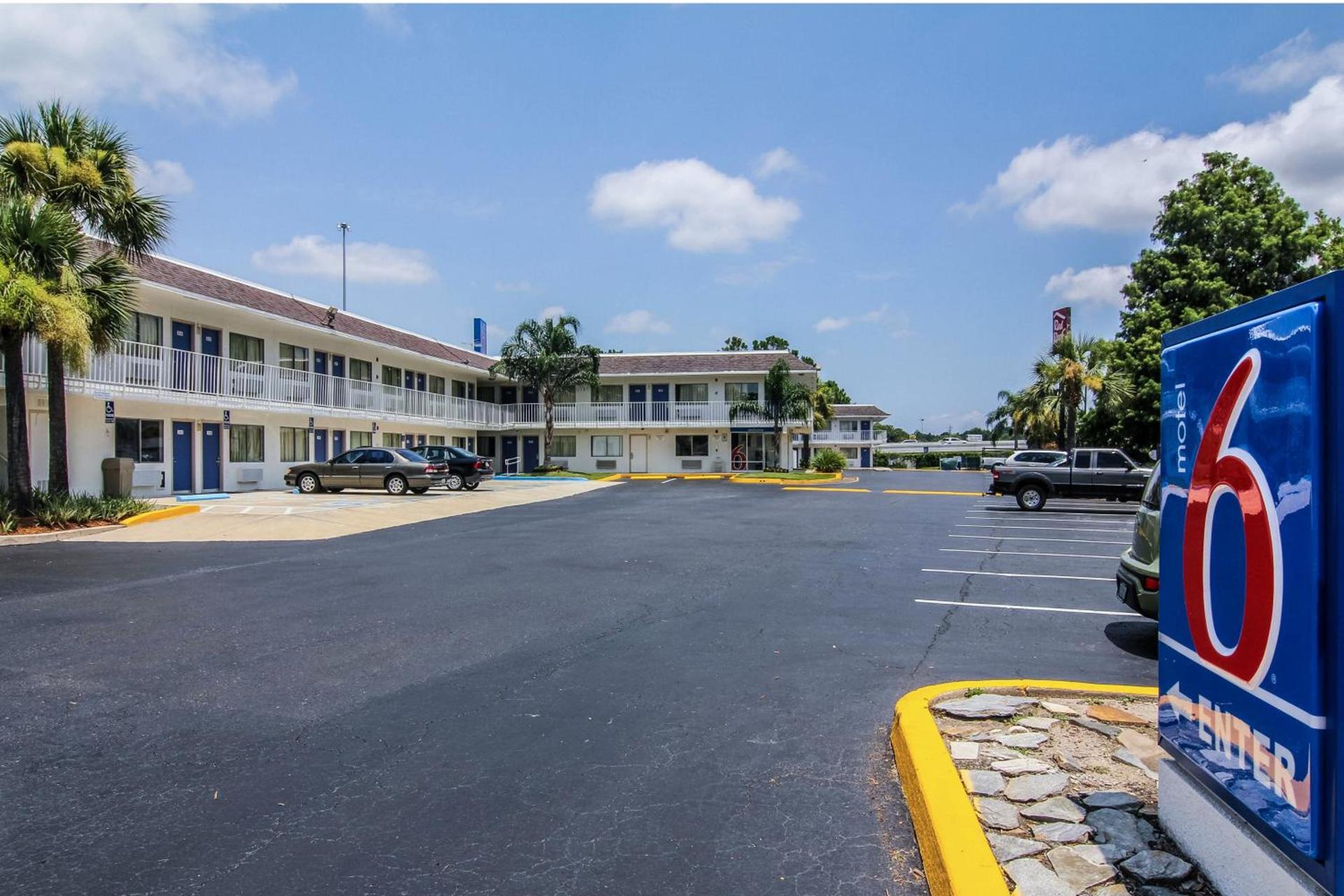 Motel 6-Jacksonville, FL - Orange Park photo 43