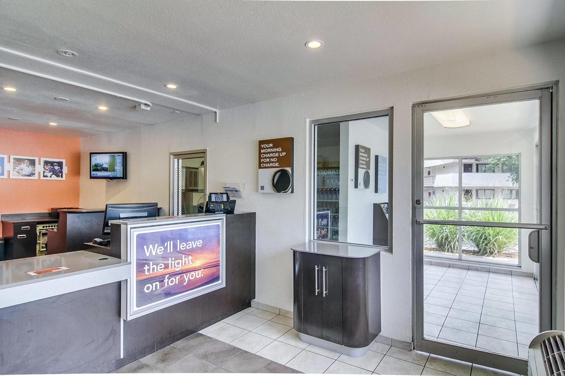Motel 6-Jacksonville, FL - Orange Park photo 35