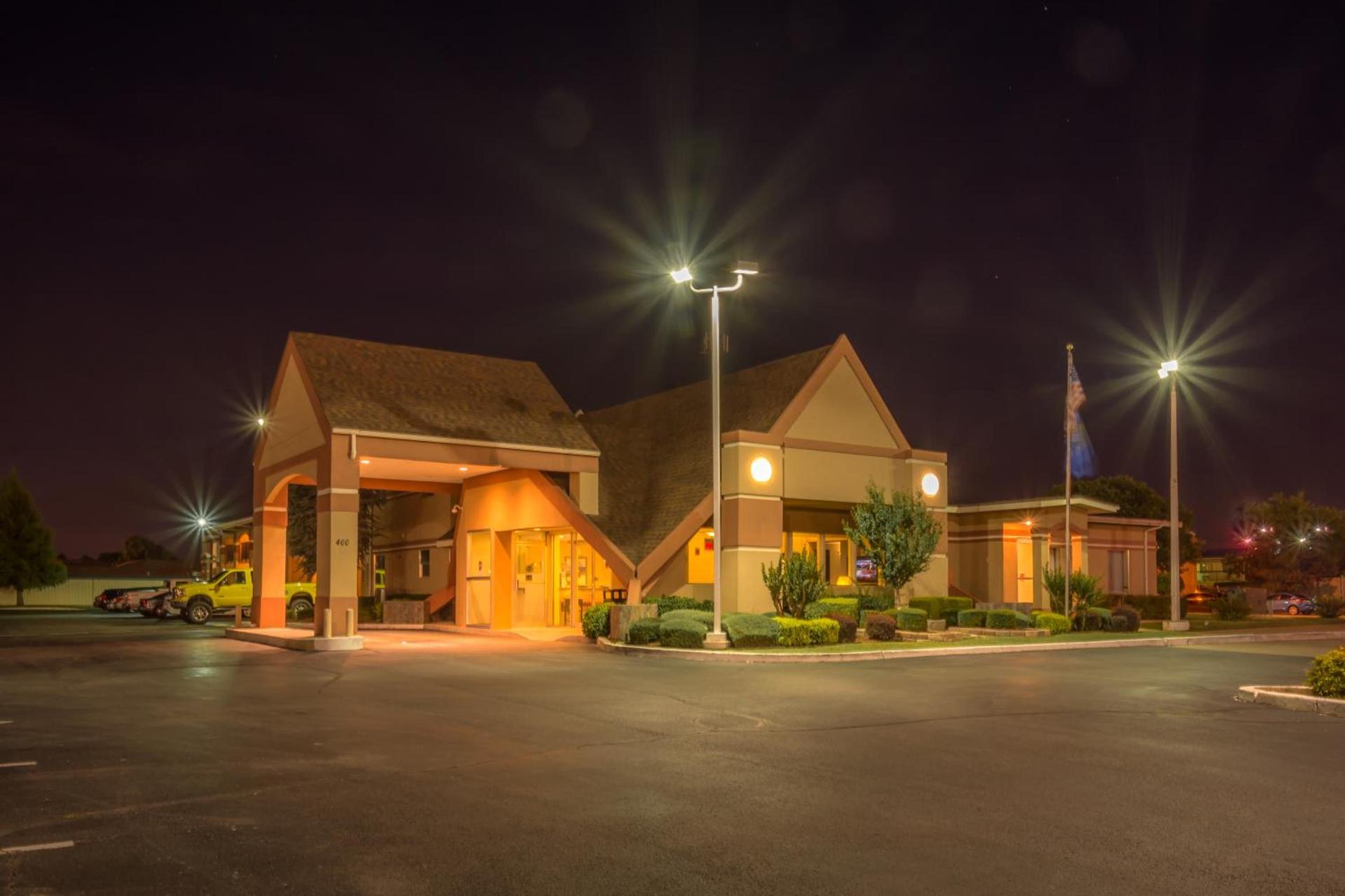 Howard Johnson by Wyndham Oklahoma City OKC Airport, Fairgrounds, I40 photo 32